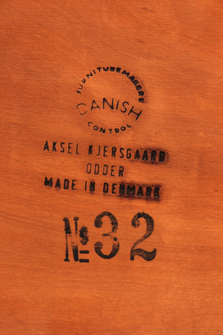 Vintage Kai Kristiansen Telefoonkastje met Tafel gemaakt door Aksel Kjersgaard