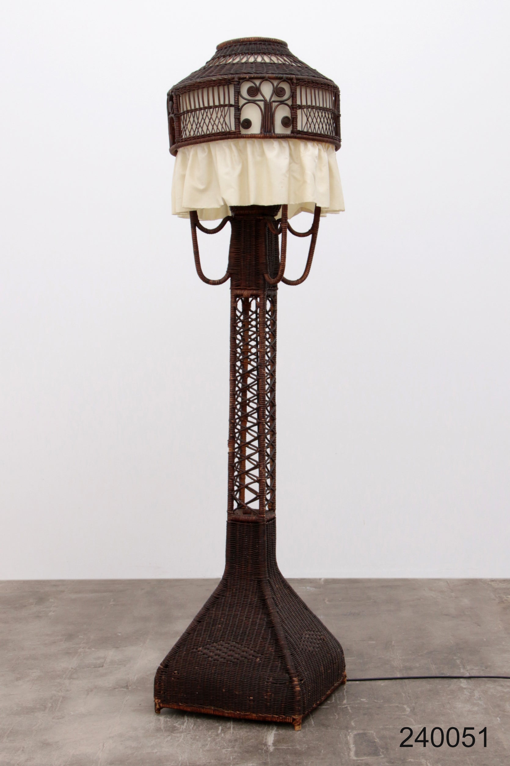 Bamboe Vloerlamp met Stoffenkap - Vintage Uitstraling uit de Jaren 50