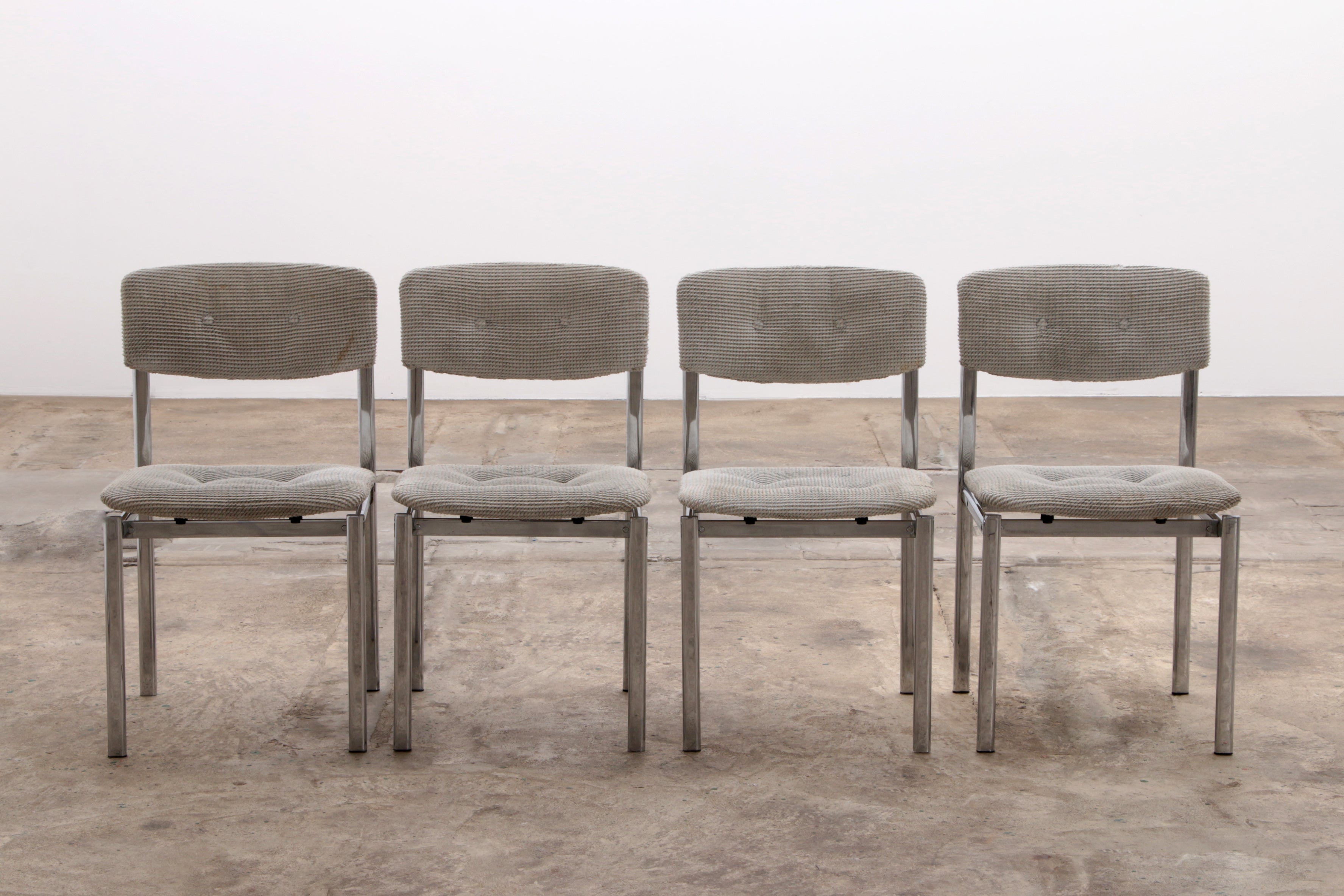 Rechthoekige Eettafel "Andrè" met Stoelen - Designklassieker uit de Jaren 60