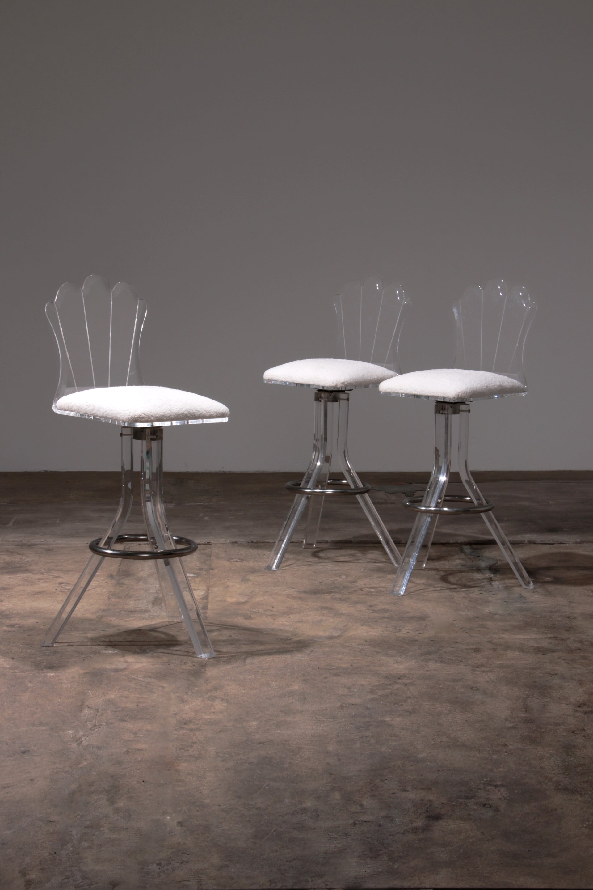 Plexiglas barkrukken van lucite en chrome draaibare barstoelen,Hill Manufacturers