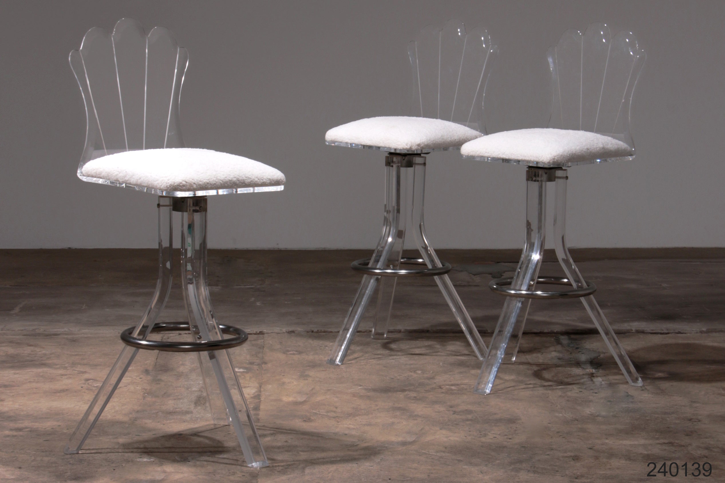 Plexiglas barkrukken van lucite en chrome draaibare barstoelen,Hill Manufacturers