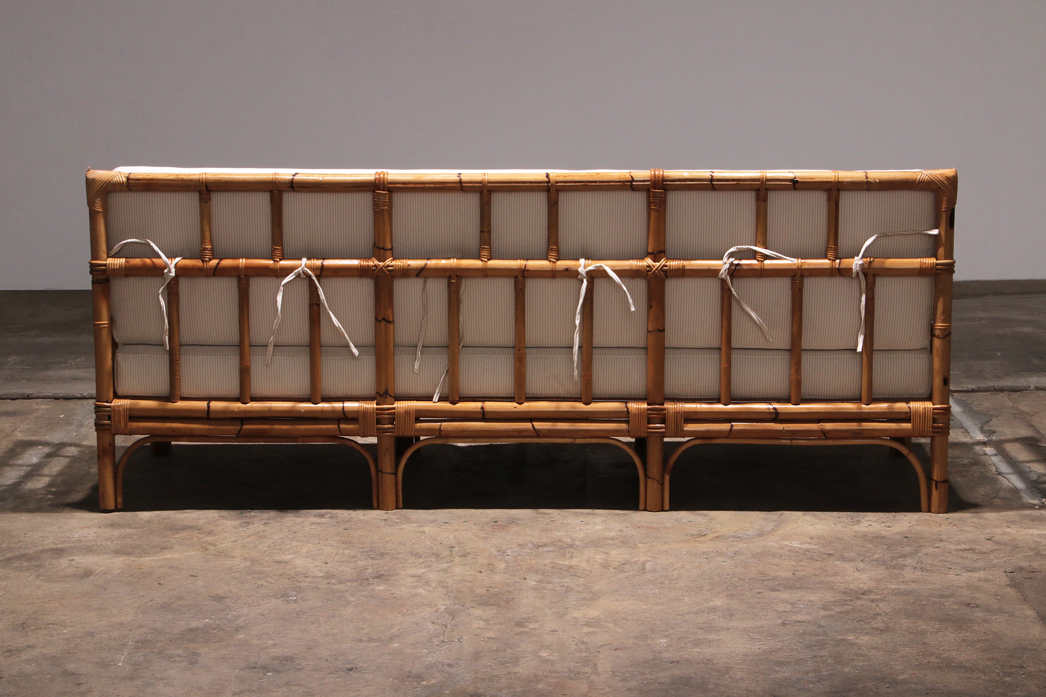 Vintage Italiaanse Bamboe Bank met Kussens uit de Jaren 70