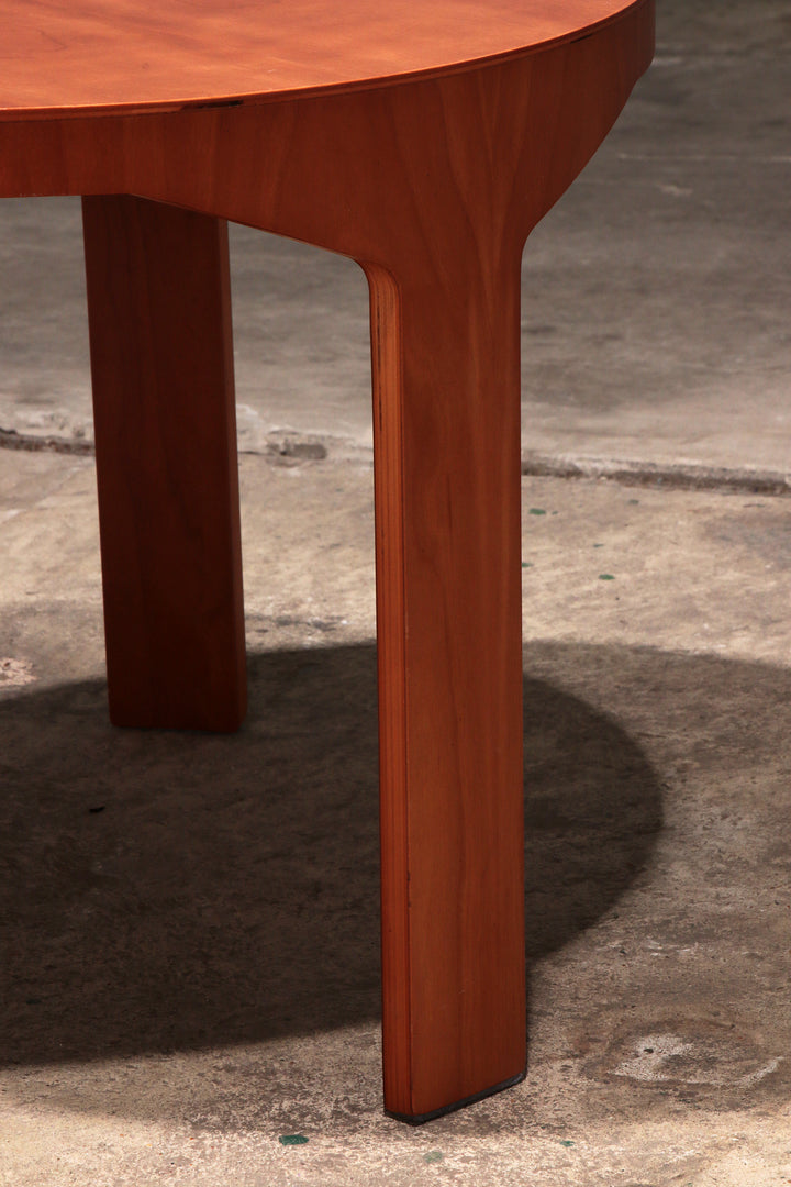 Mooie houten bijzettafel met vintage jaren 70