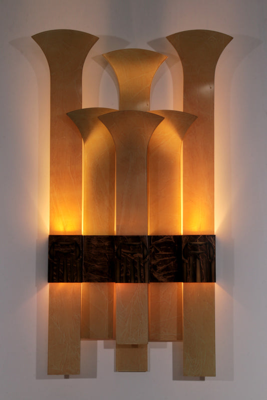 Very exclusive, very large wall lamp from the Dutch Theater Thalia IJmuiden 1930