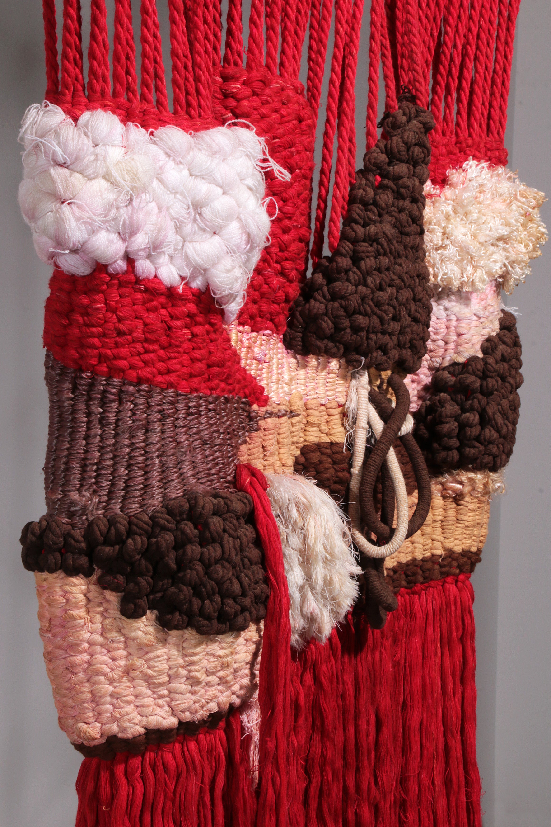 Spaans Getextureerd macramé wandtapijt uit de jaren 70 – Uniek designobject