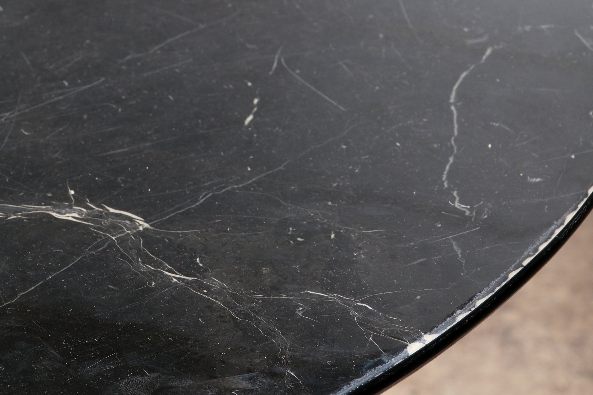 Vintage Oval Black Marble Dining Table, 1970s Italian Design
