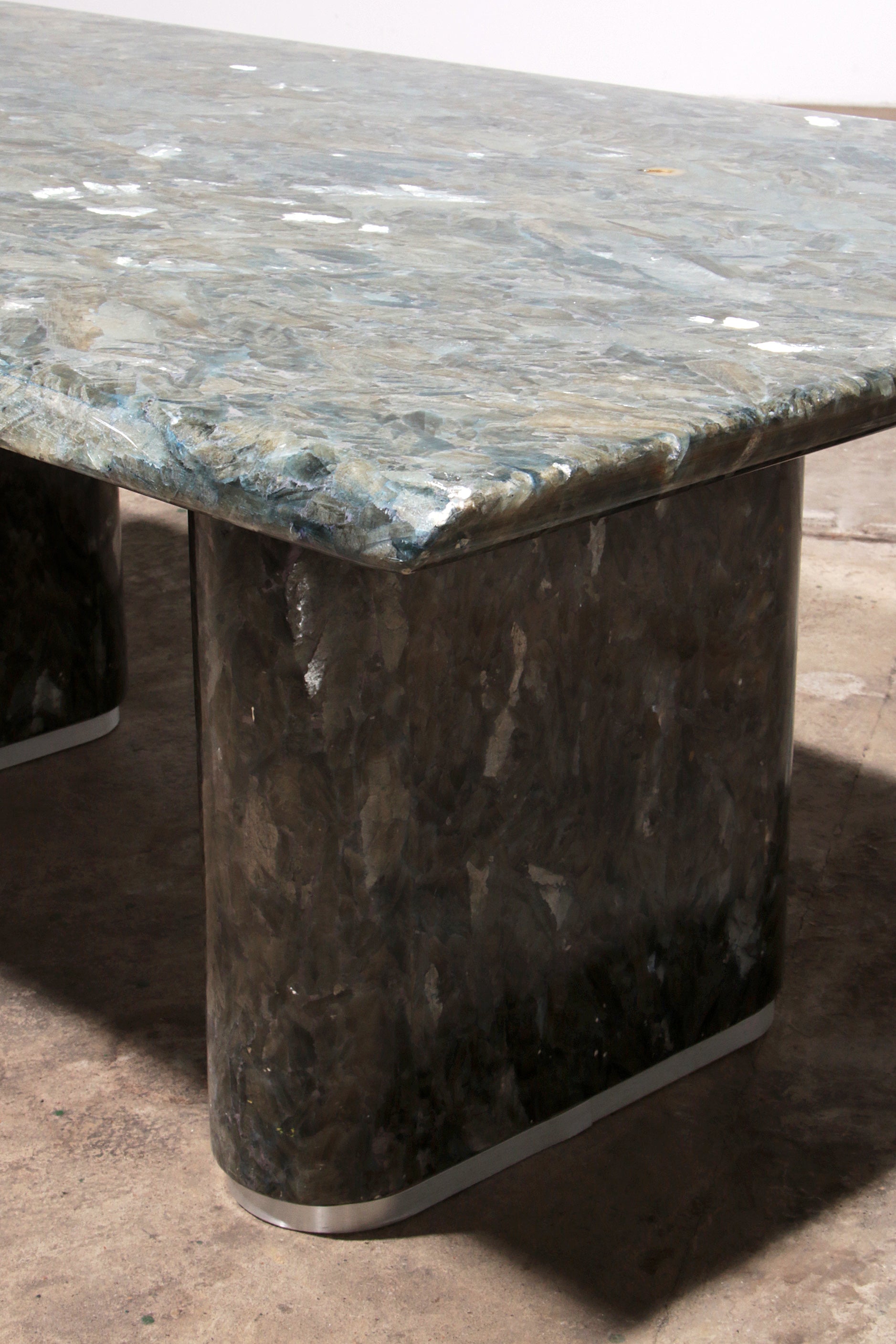 Vintage Italian Marble Coffee Table – Elegant Long Design
