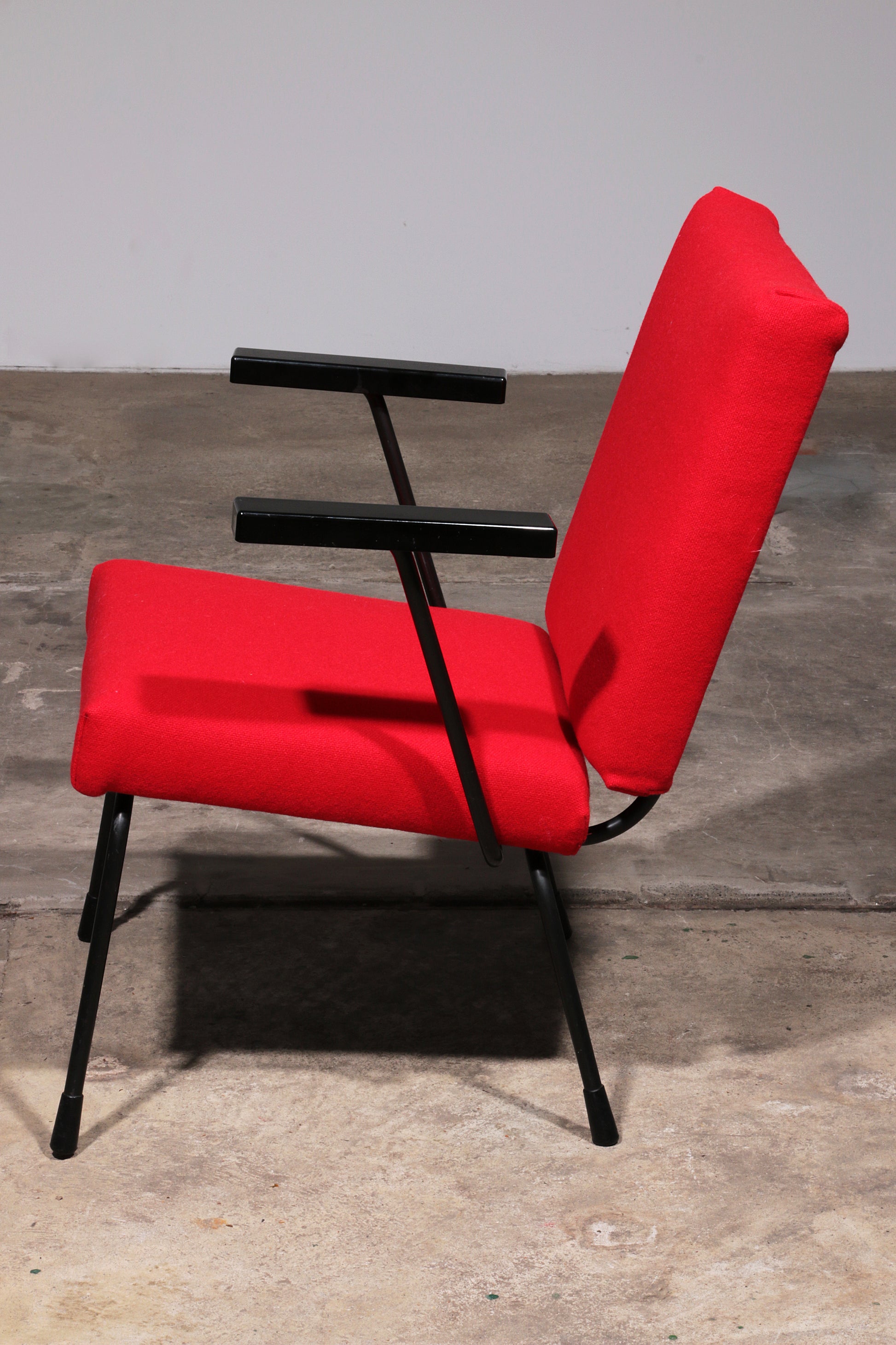 Gispen Model 1401 Armchair by Wim Rietveld