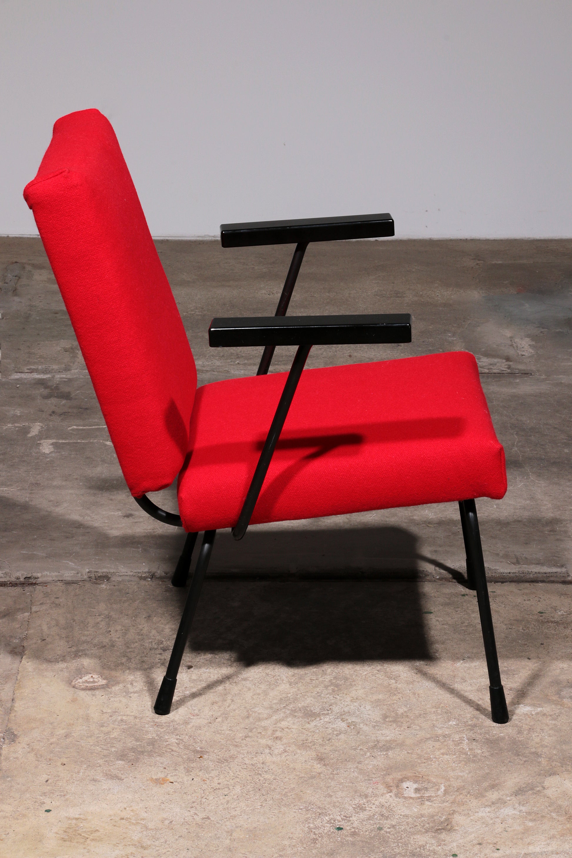 Gispen Model 1401 Armchair by Wim Rietveld
