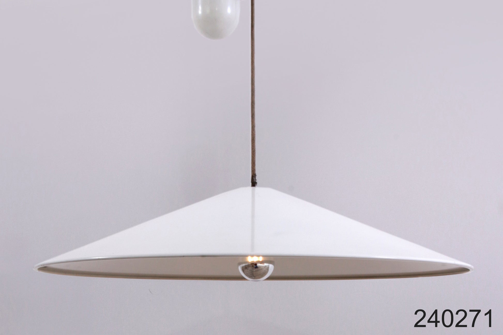 Iconic 1960s Counterweight Pendant Lamp by Goffredo Reggiani