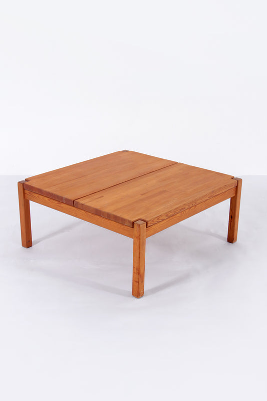 Design "Hongisto" Coffee Table by Ilmari Tapiovaara for Laukaan Puu, Finland, 1960