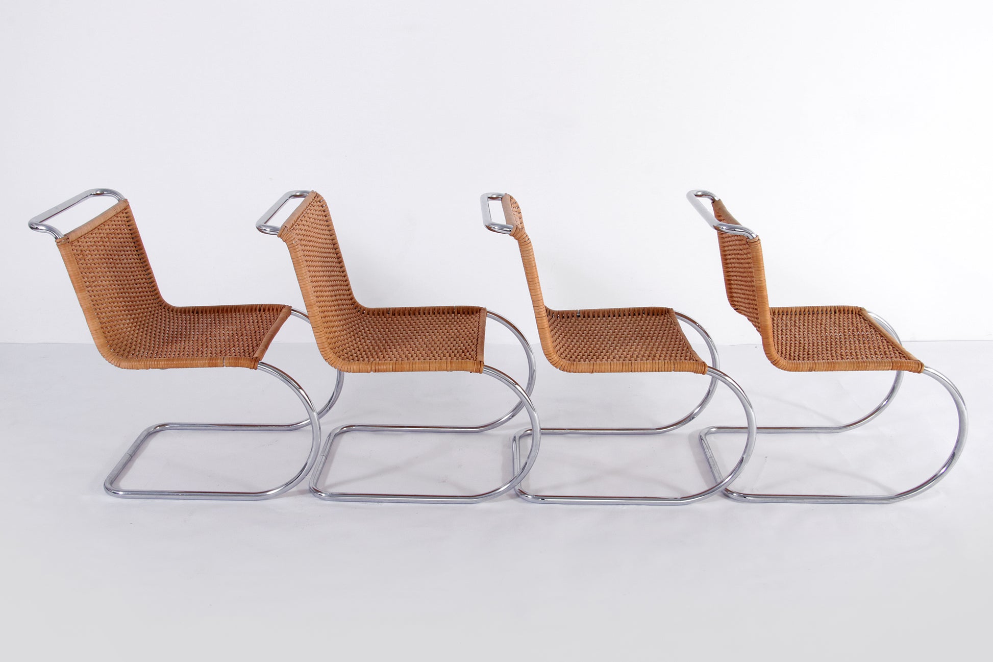 Thonet Iconic Ludwig Mies van der Rohe MR 533 Floating Chairs 
