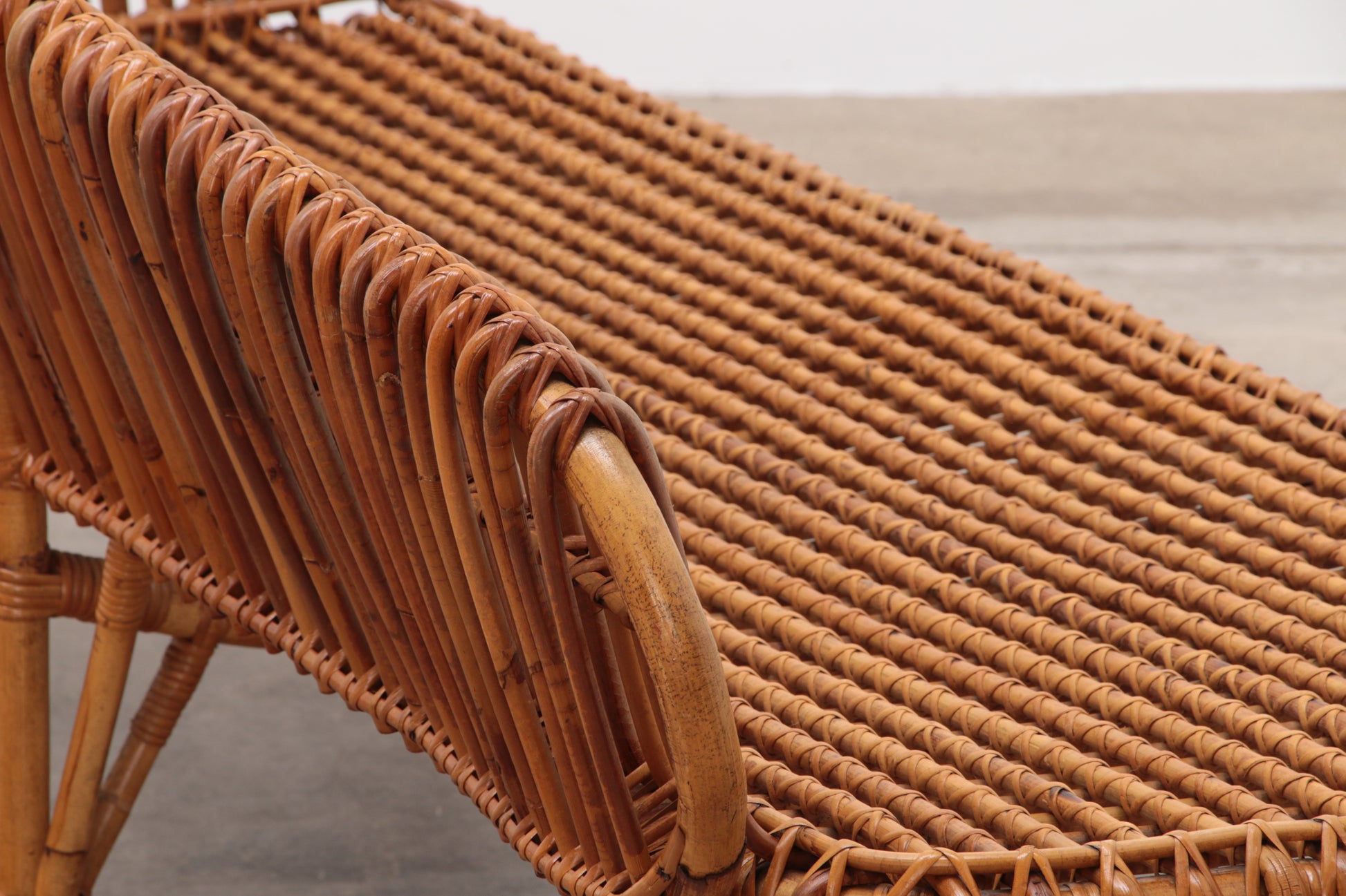 Exclusieve Bamboo and Rattan Chaise Lounge Attributed to Franco Albini