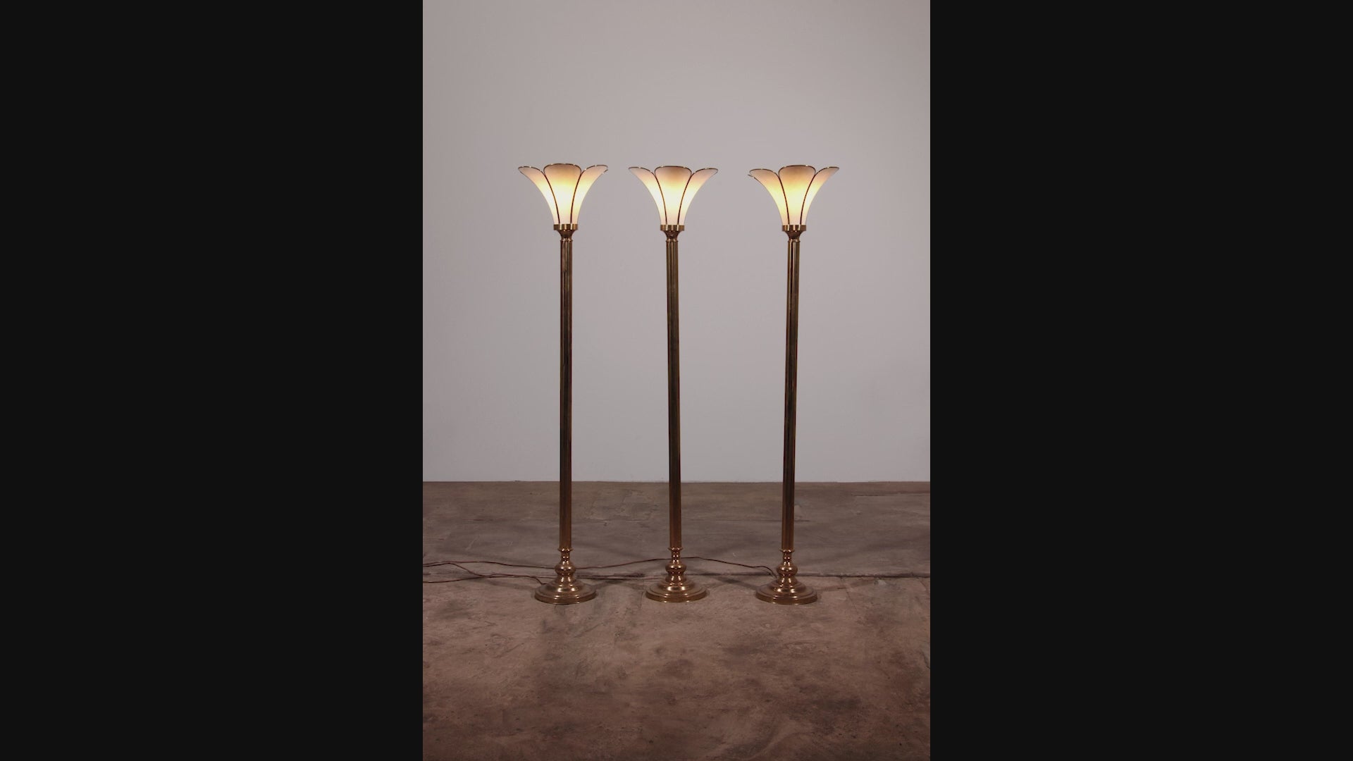 Hollywood Regency Trumpet Floor Lamps, 1970s French Design
