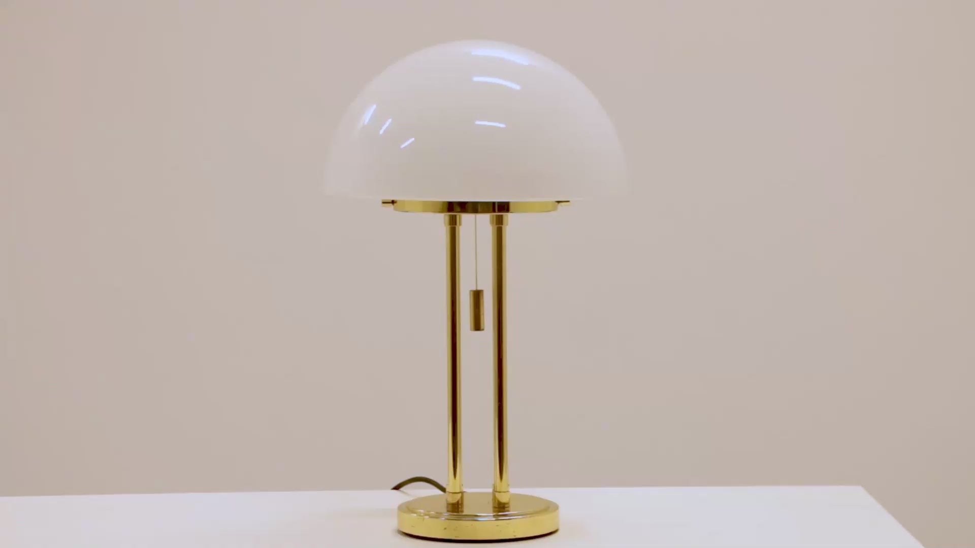 Iconic Mid-Century Elegance – Glashütte Limburg Model 6364 Table Lamp