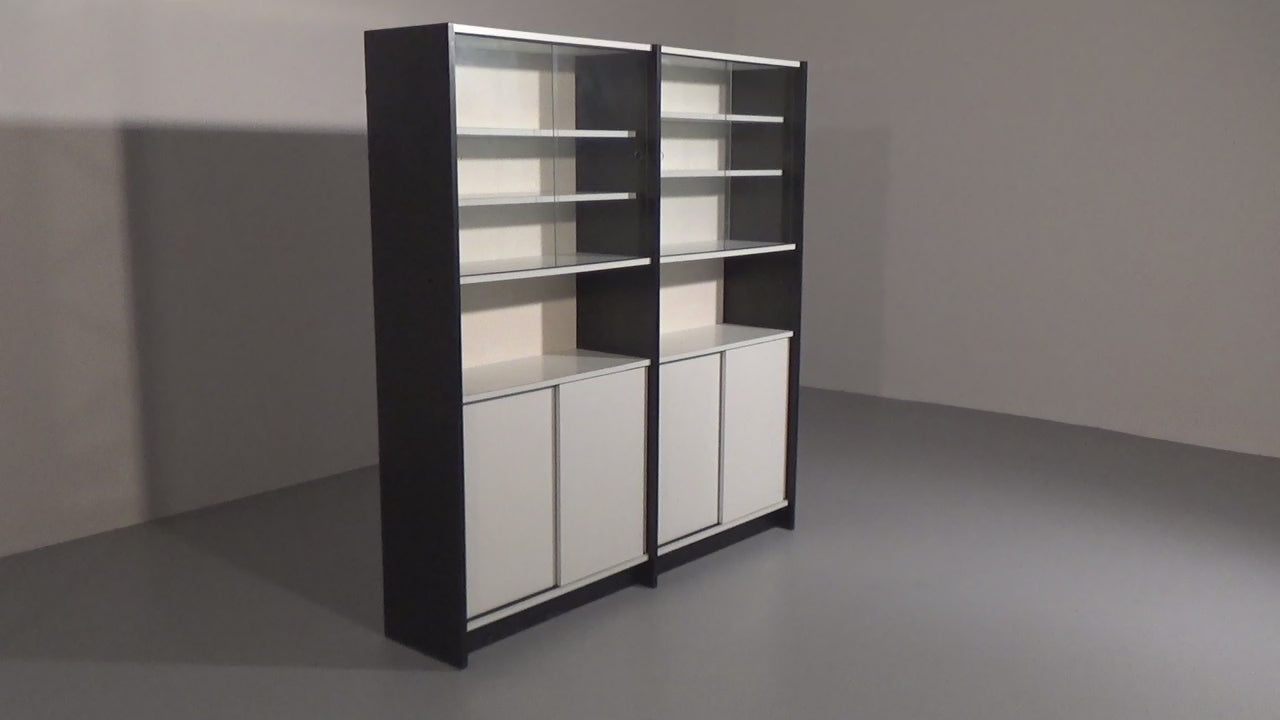 Martin Visser bookcase ‘t Spectrum Holland 1965