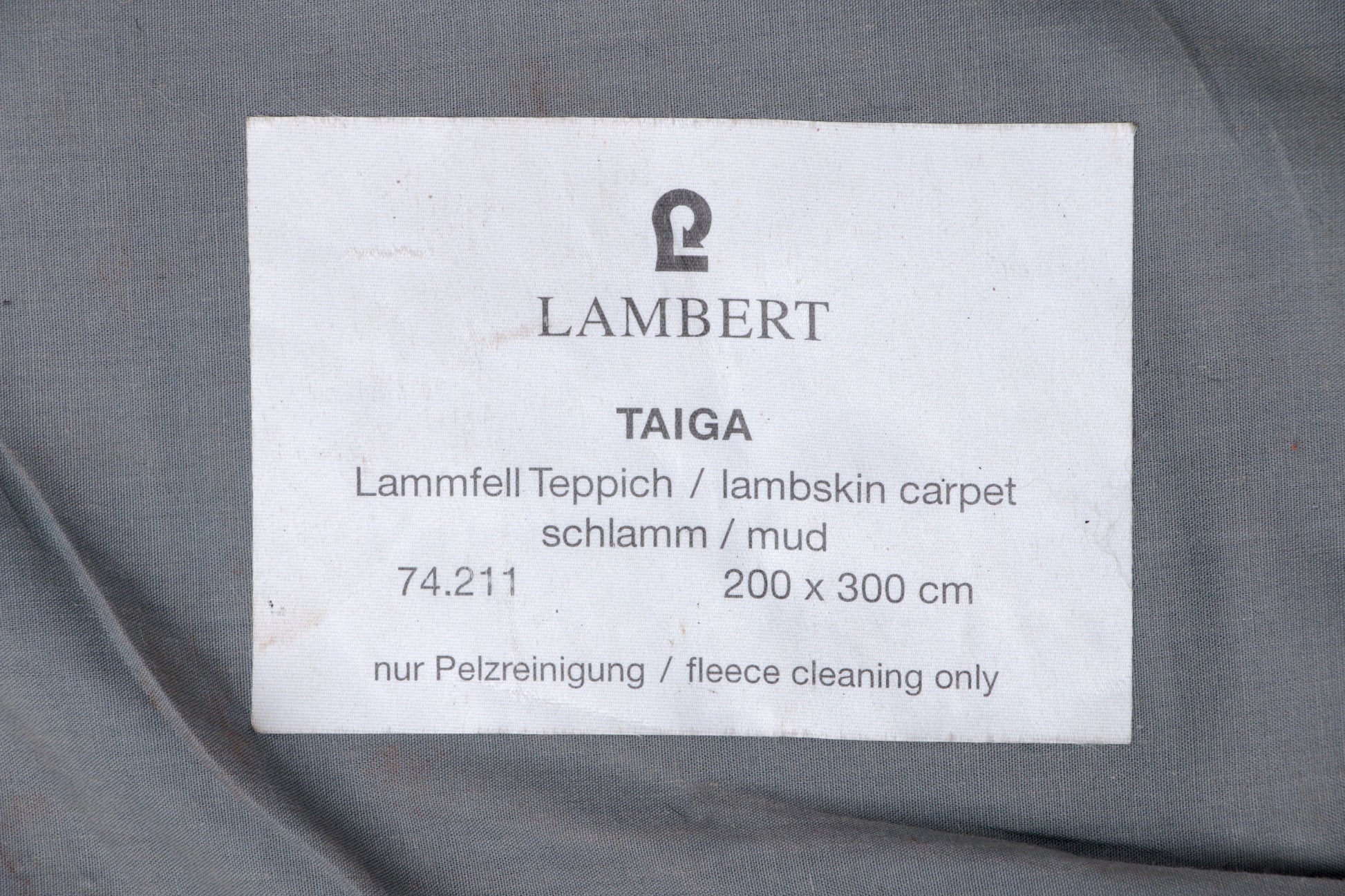 Vloerkleed van lamswol merk Taiga Lambert,1970 Duitsland.