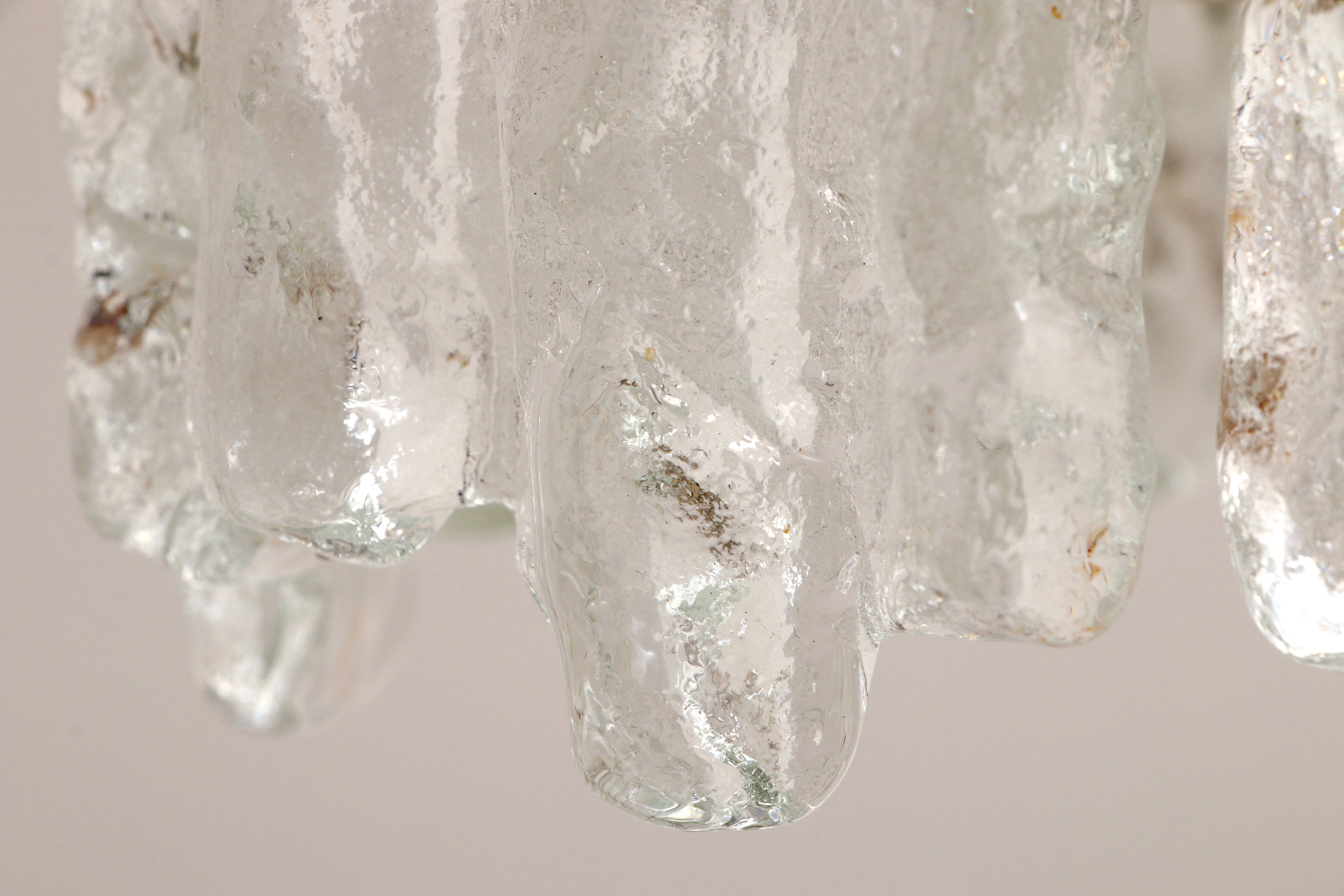 Kalmar Plafondlamp van muranoglas,1960 oostenrijk.