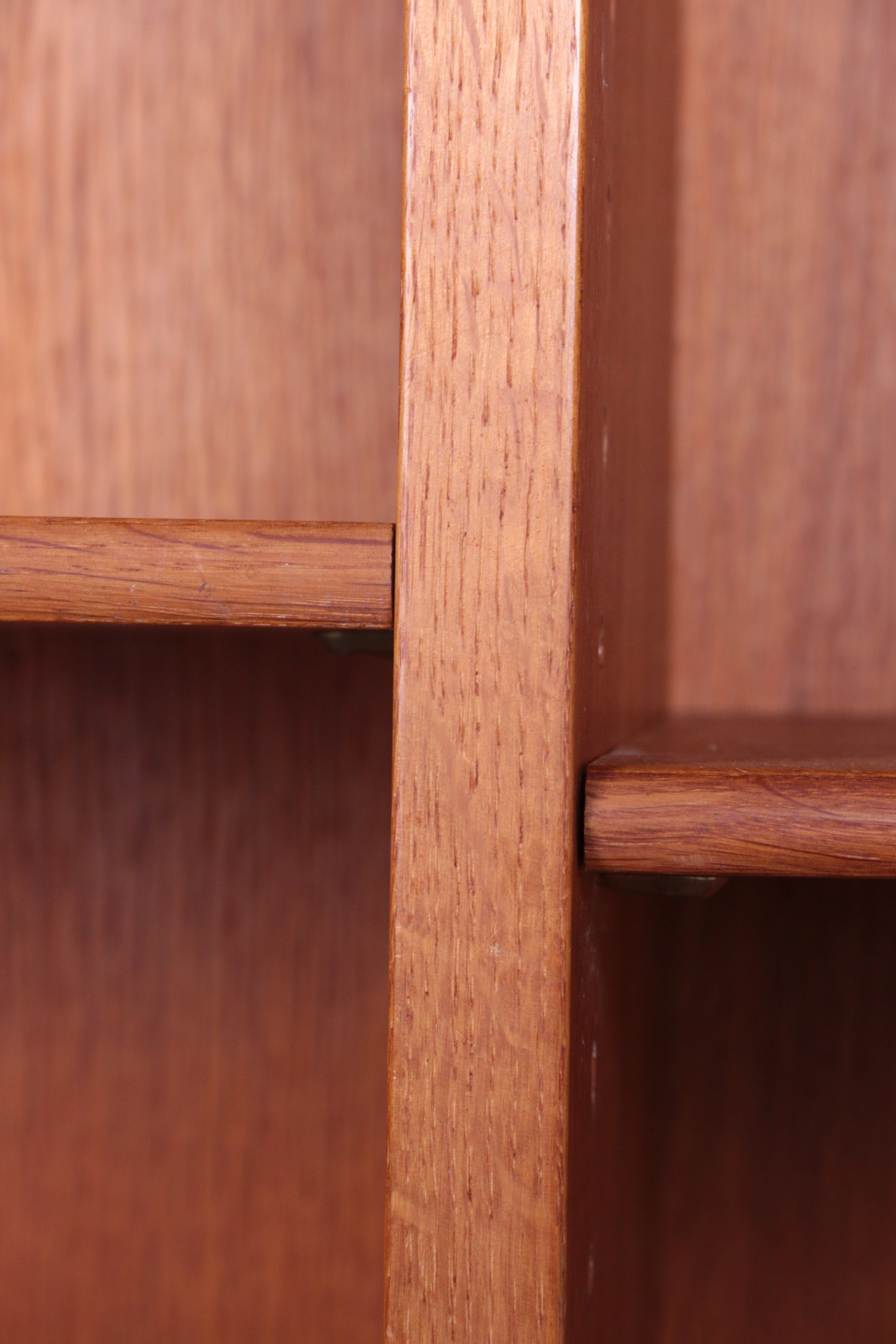 Design teak houten boekenkast verstelbaar