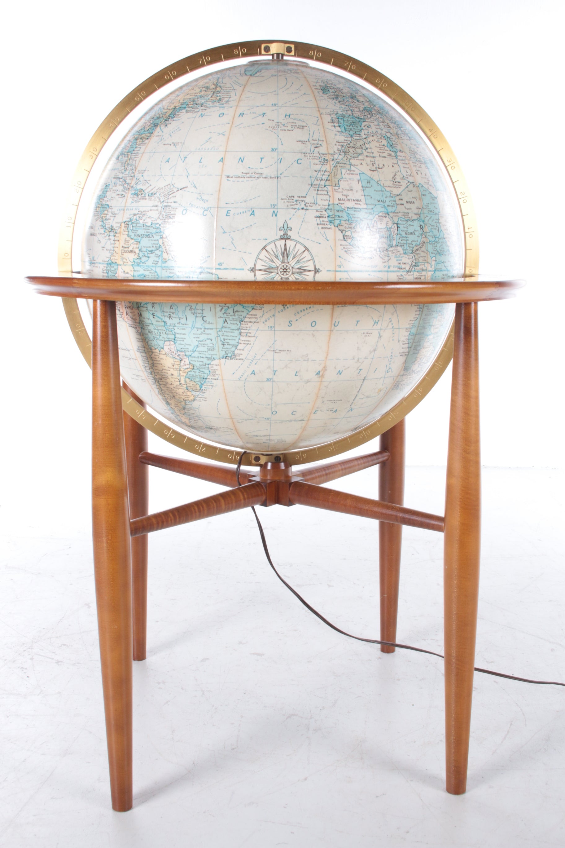 Prachtige Globe van Replogie op mahonievoet,1960 voorkant
