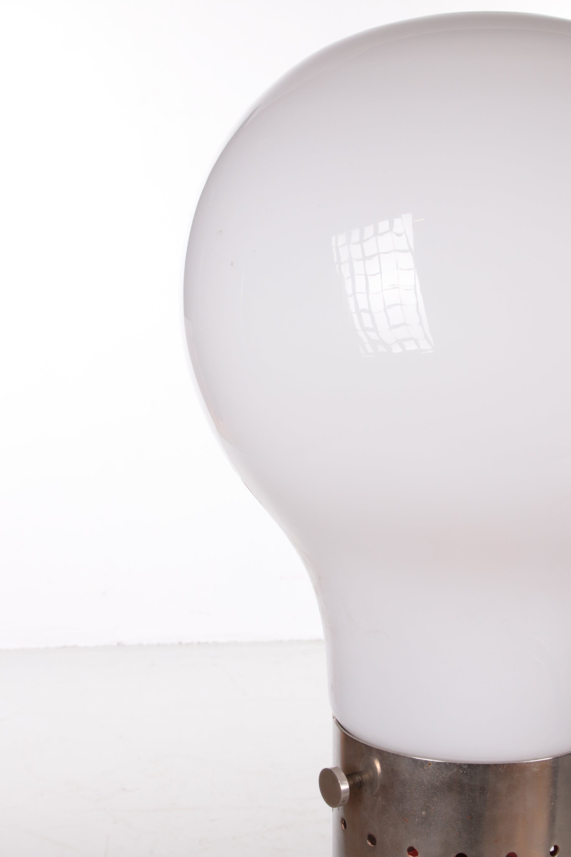 Carlo Nason Model Lipstick Design Vloerlamp,Gemaakt door Mazzega Italy bovenstelamp