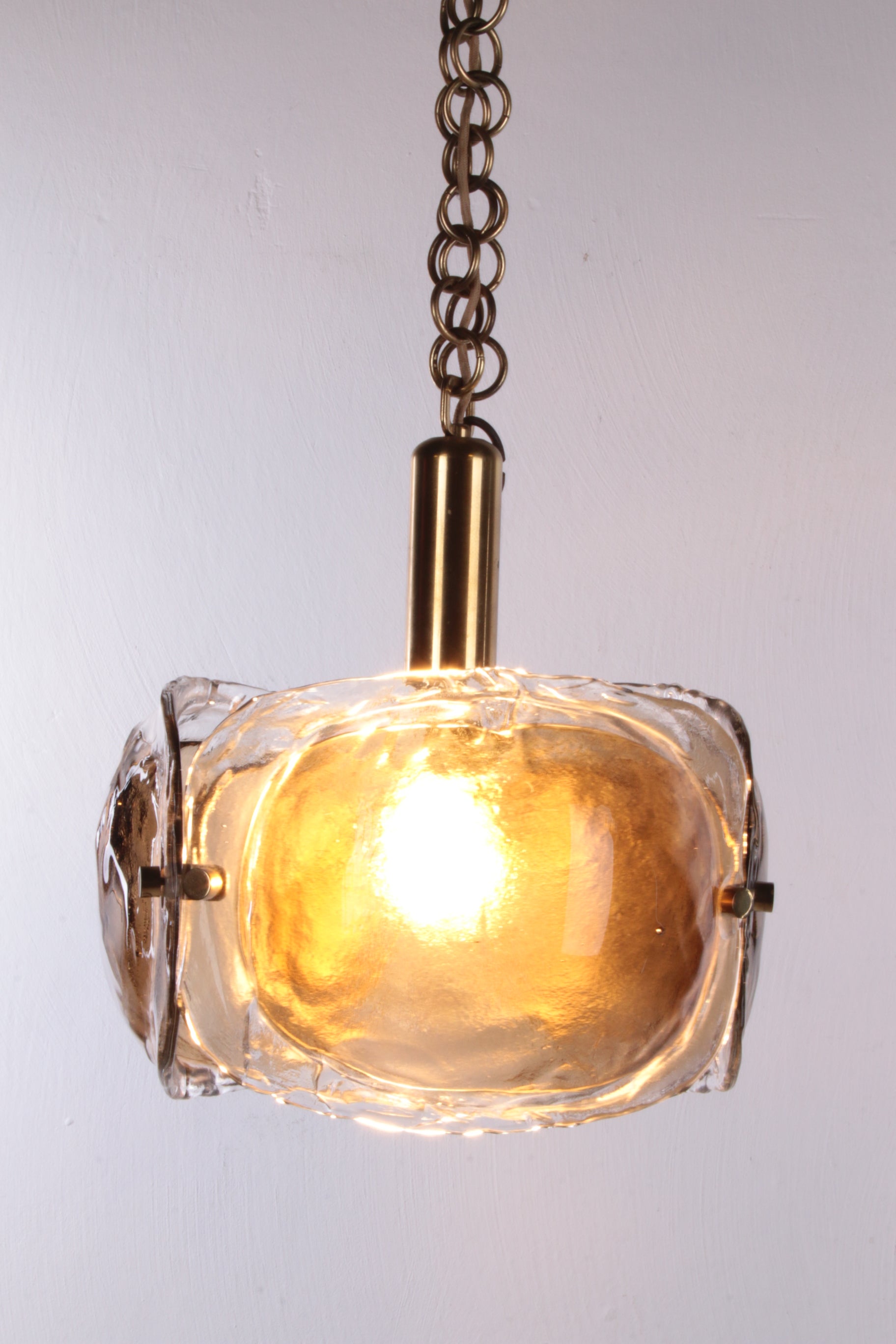 Vintage plafondlamp van Kaiser Leuchten, 1960 licht aan
