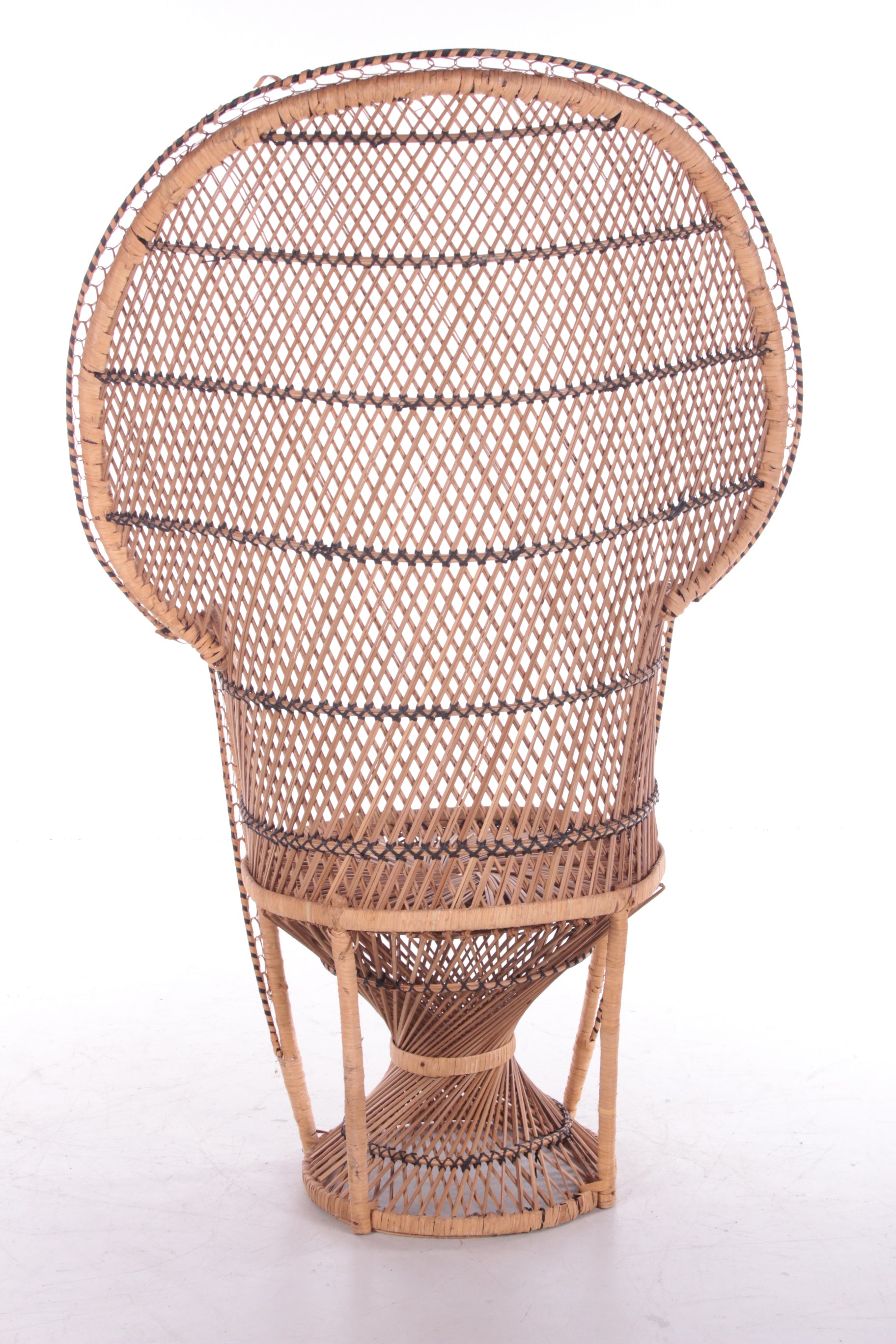 Vintage Bamboe Pauwstoel Emanuelle Chair,1970s achterkant