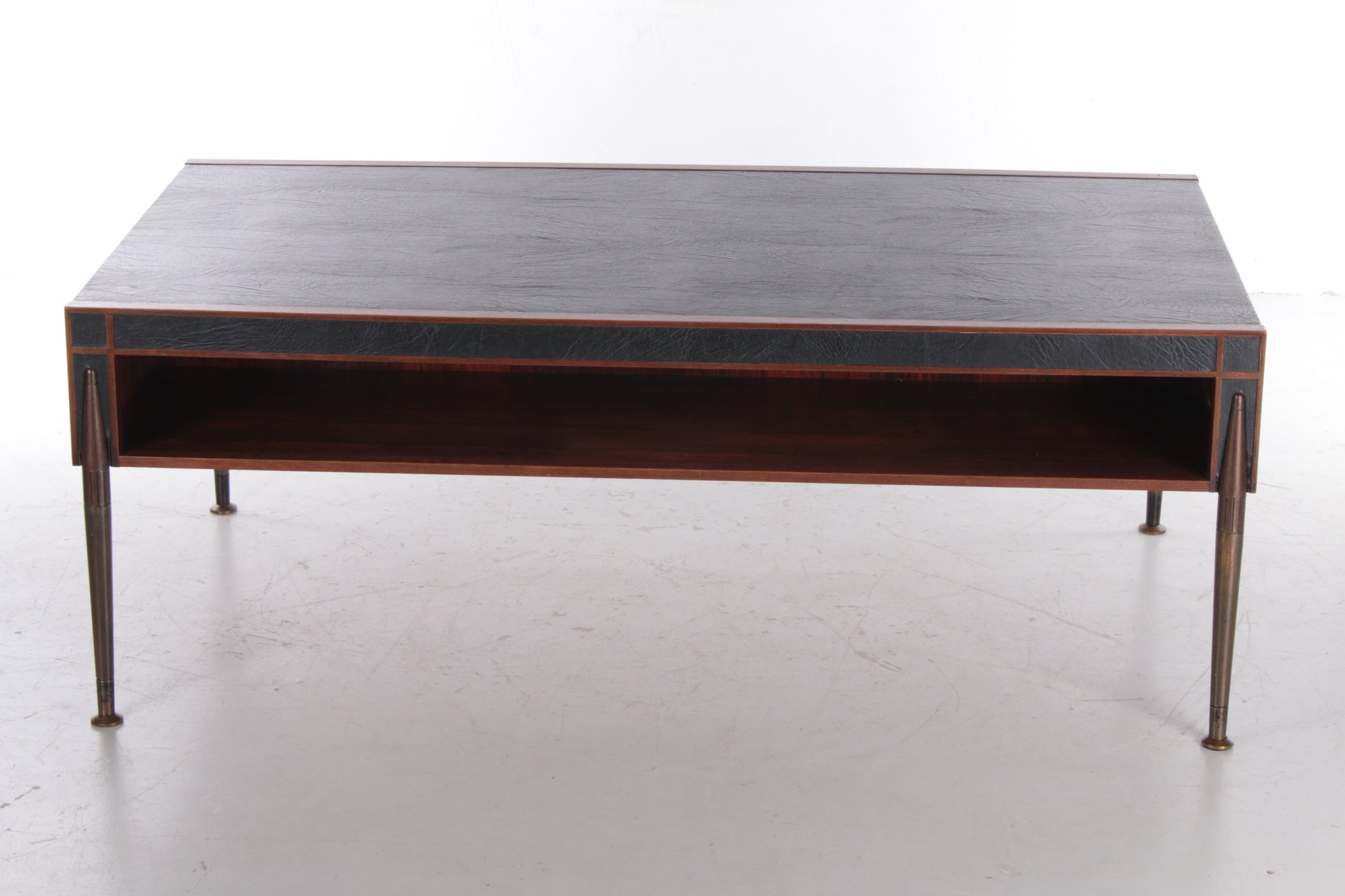 Mid-century Salontafel bekleed met leer en bronzen poten,1960