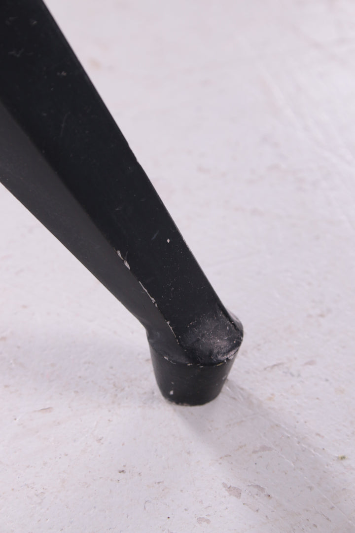 Angelo Ostuni Set van 3 bijzettafels, Italy 1950 detail tafelpoot