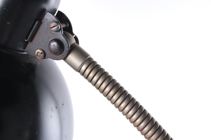 Kaiser idell Bureaulamp Model 6740 door Christiaan Dell detail flexibele nek