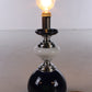 Vintage Lampenvoet van blauw en wit gekleurd glas lamp aan