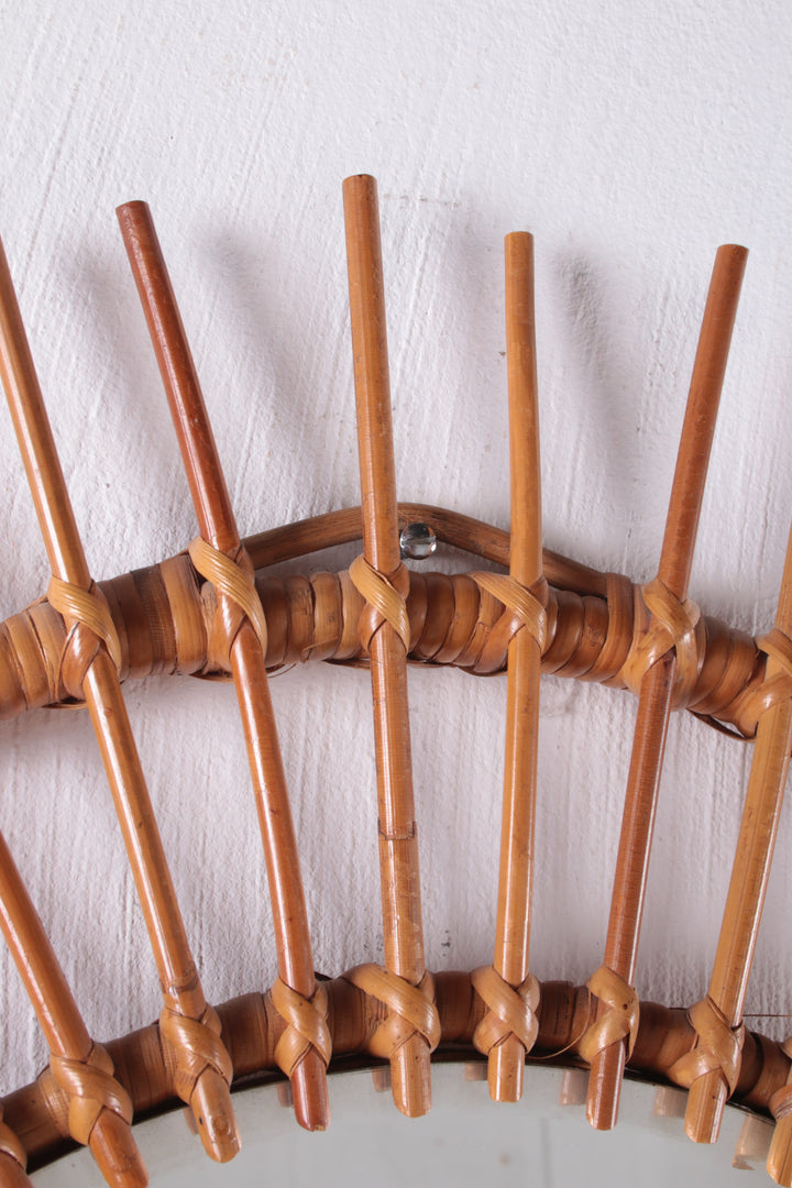 Franse ronde Rotan spiegel Bohemien Stijl detail bovenkant