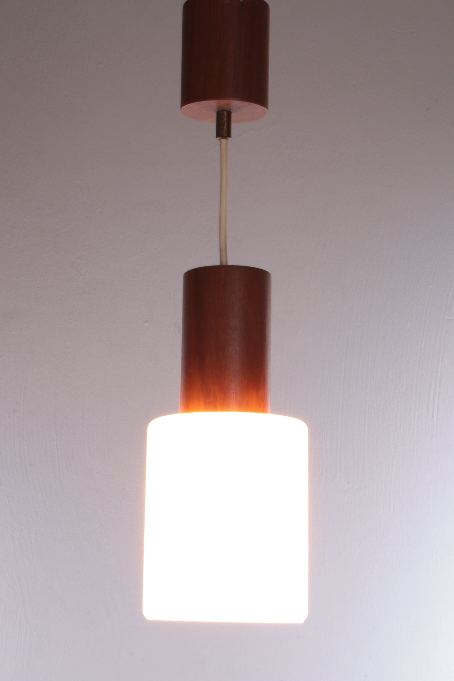 Vintage Hanglamp in de stijl van  Louis Kalff,1960s