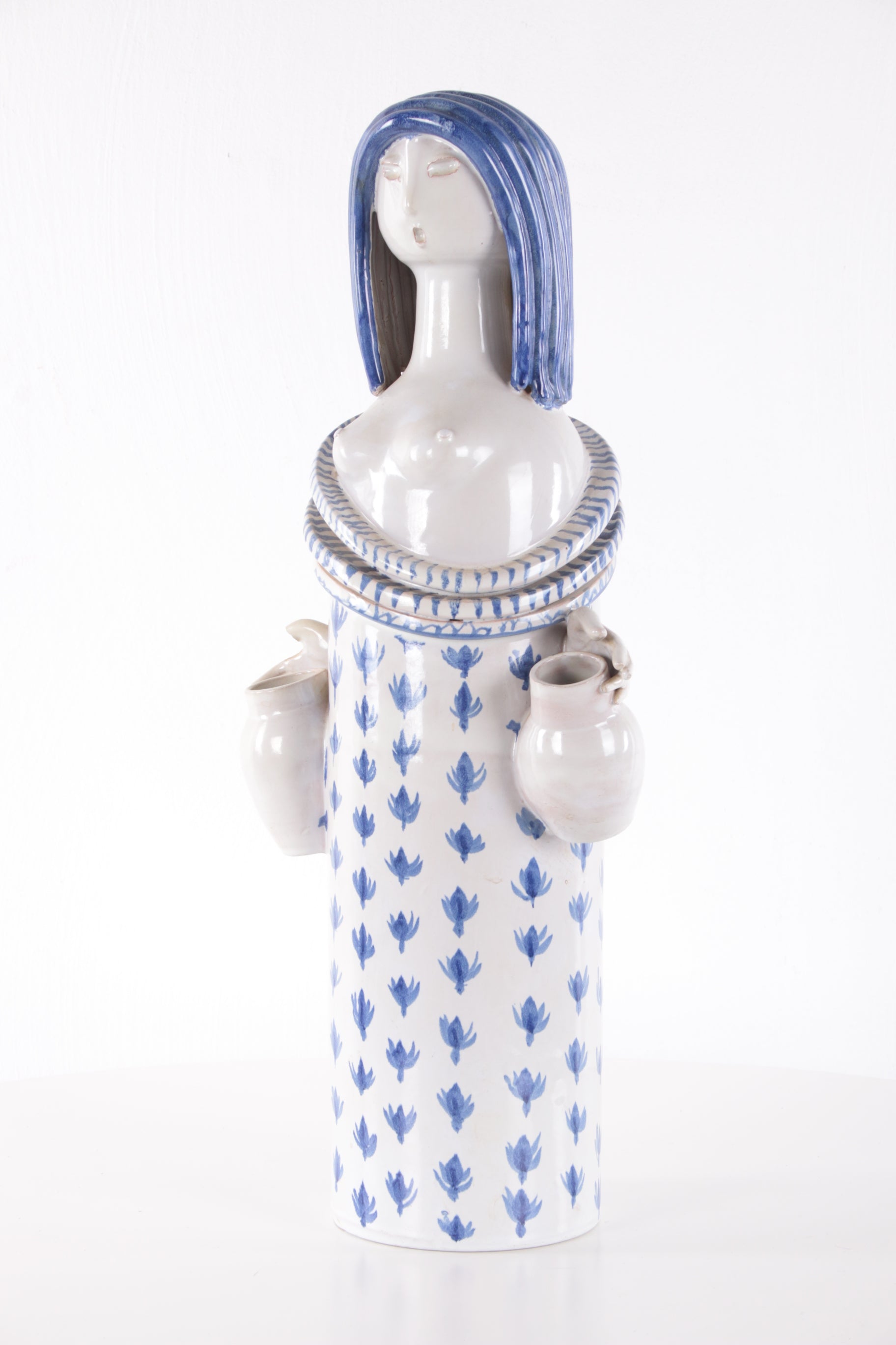 Deens Keramiek Vrouw met kannen