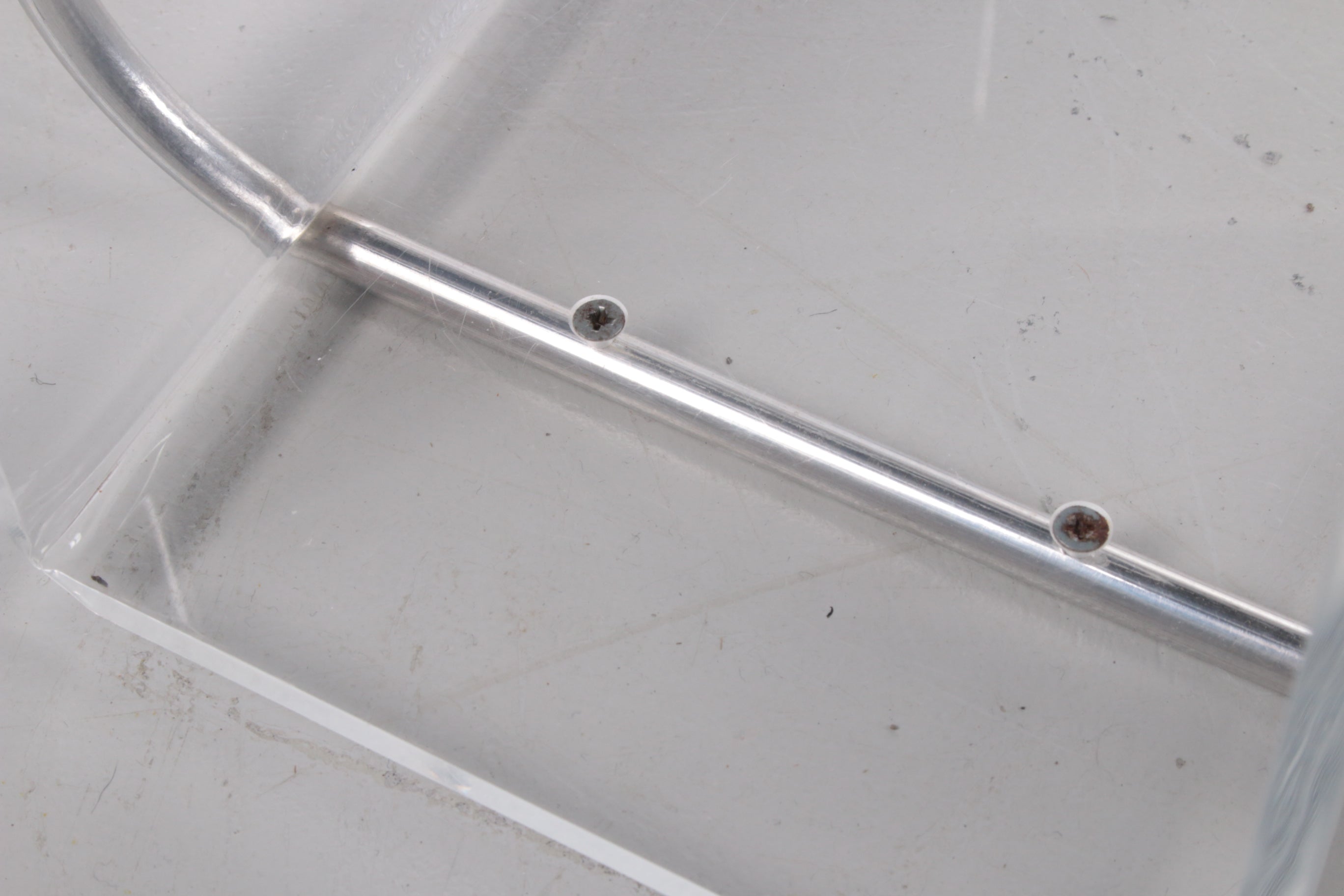 Plexiglas Magazijnrek met metalen accenten,1