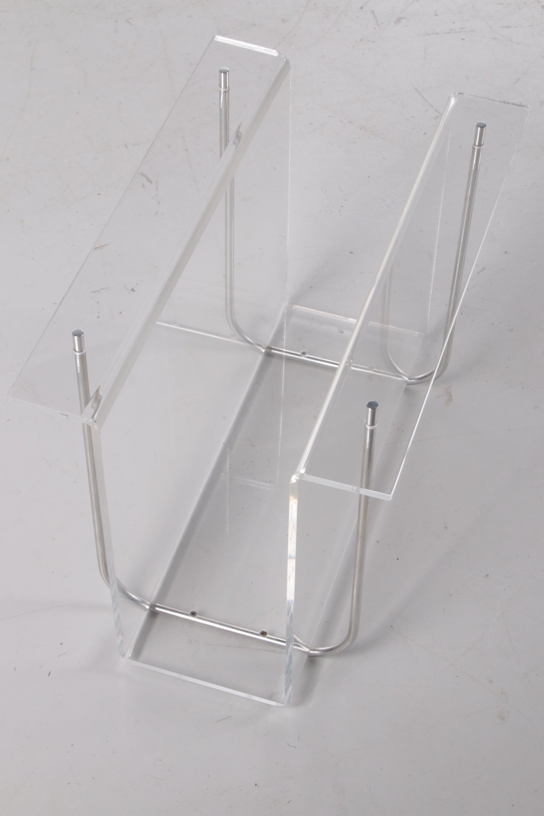 Plexiglas Magazijnrek met metalen accenten,1