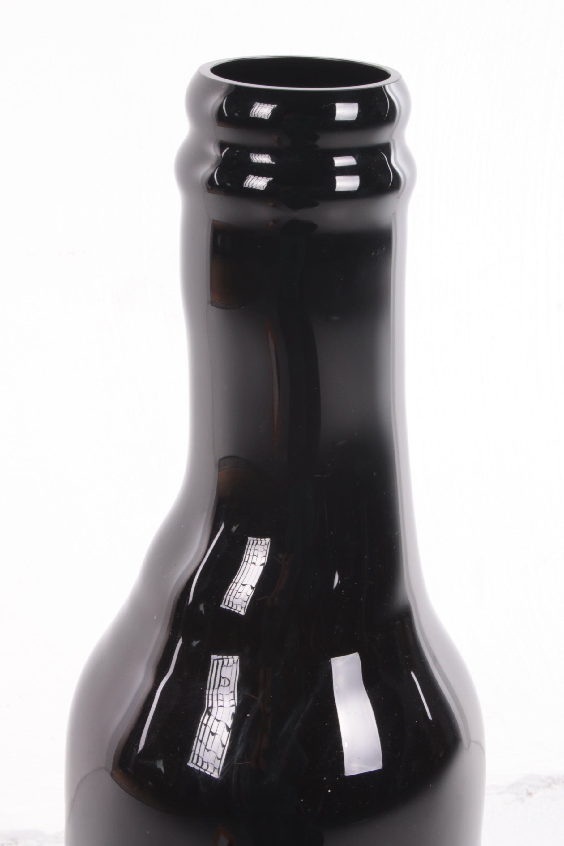 Zwarte fles royal leerdam A37 Unica Strabelle