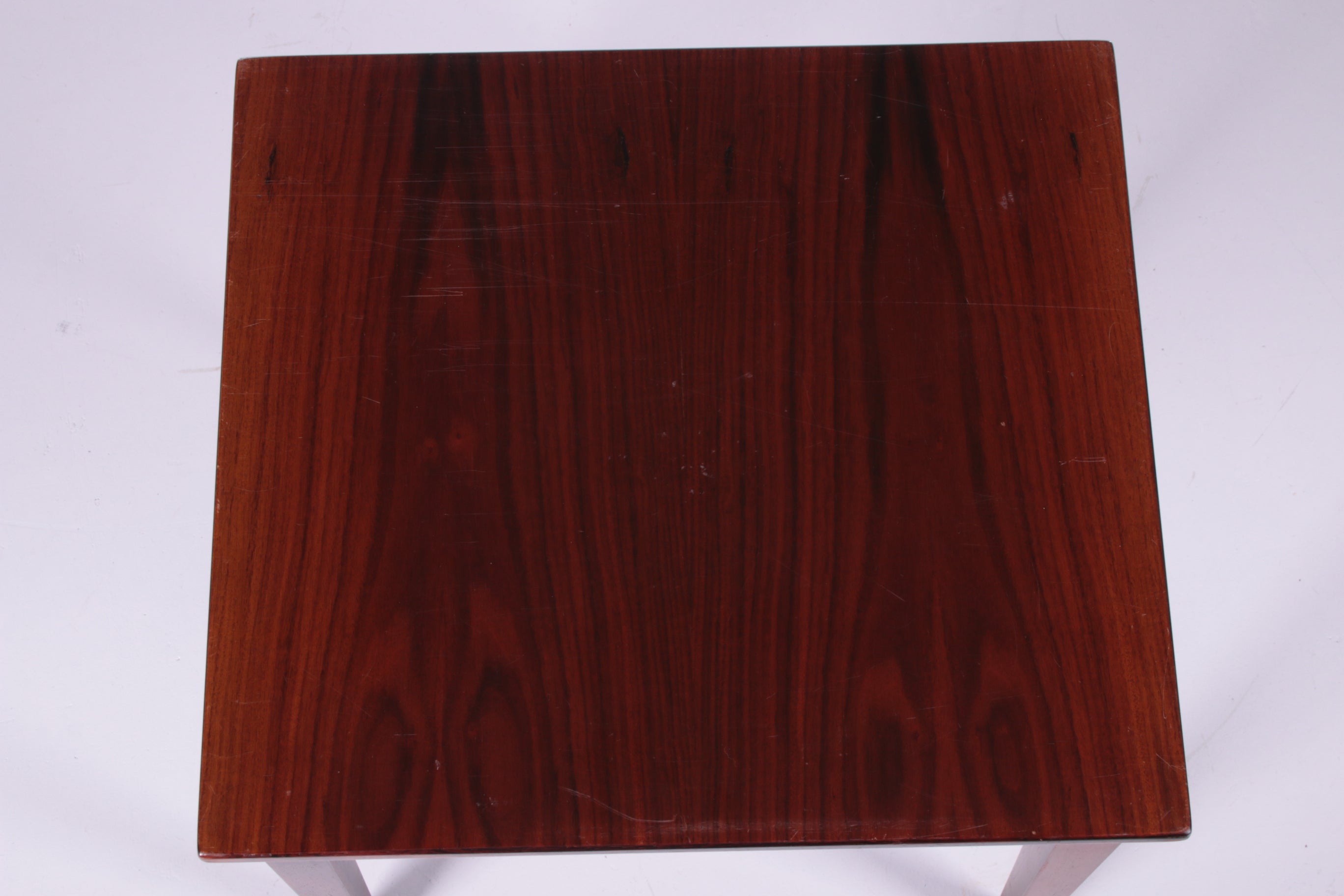 Pallisander bijzettafeltje of bijzettafel uit Denemarken