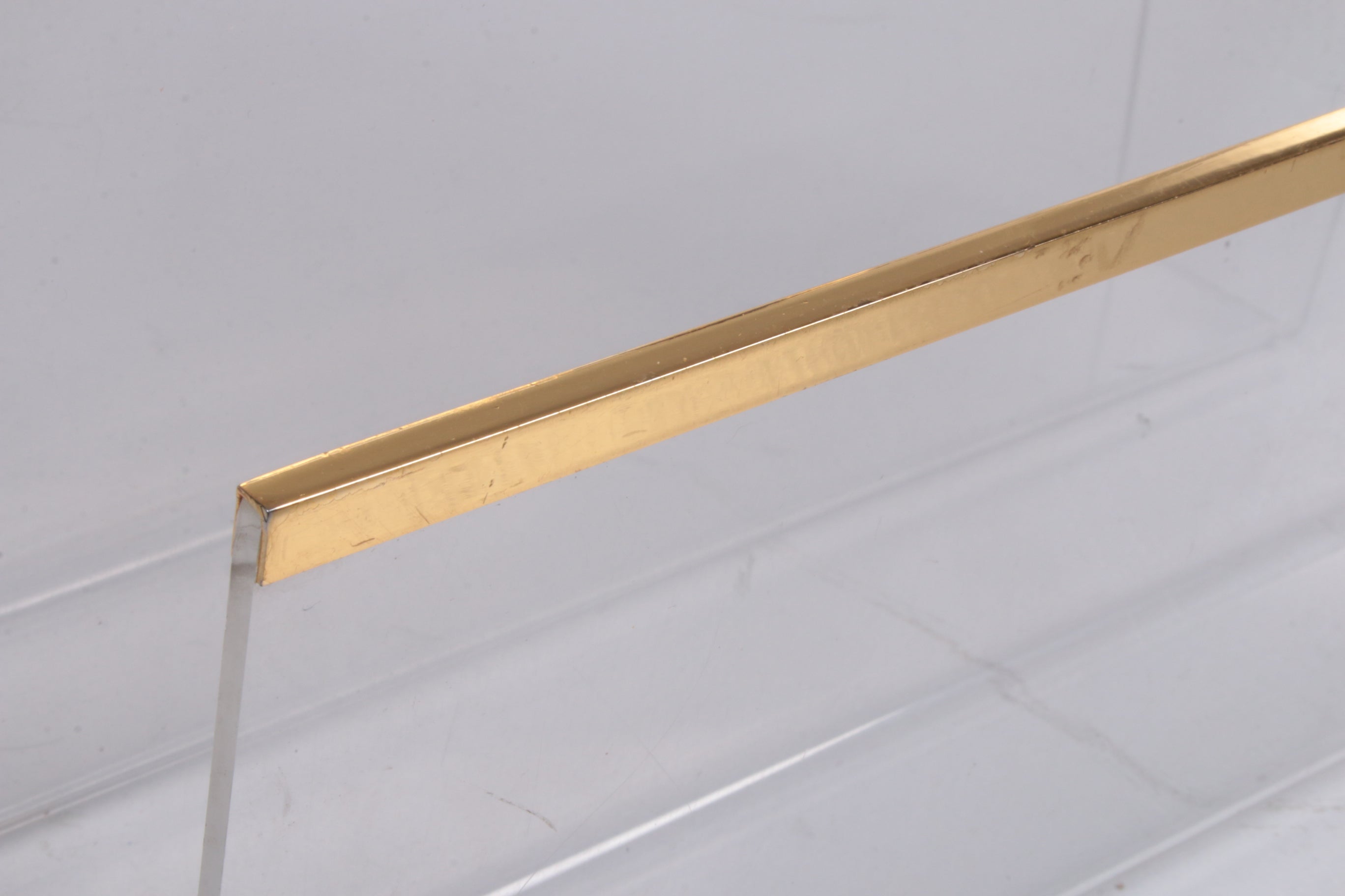 Hollywood regency Plexiglas magazijnrek jaren70 Italie