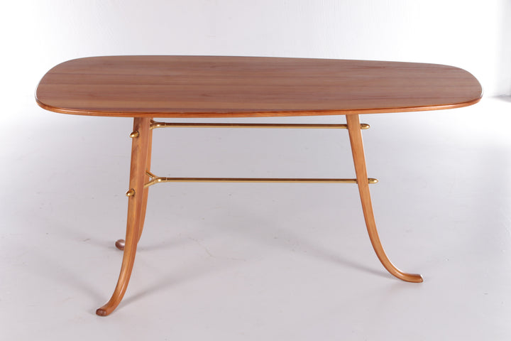 Vintage Salontafel met 3 poten en messing details Scandinavie.