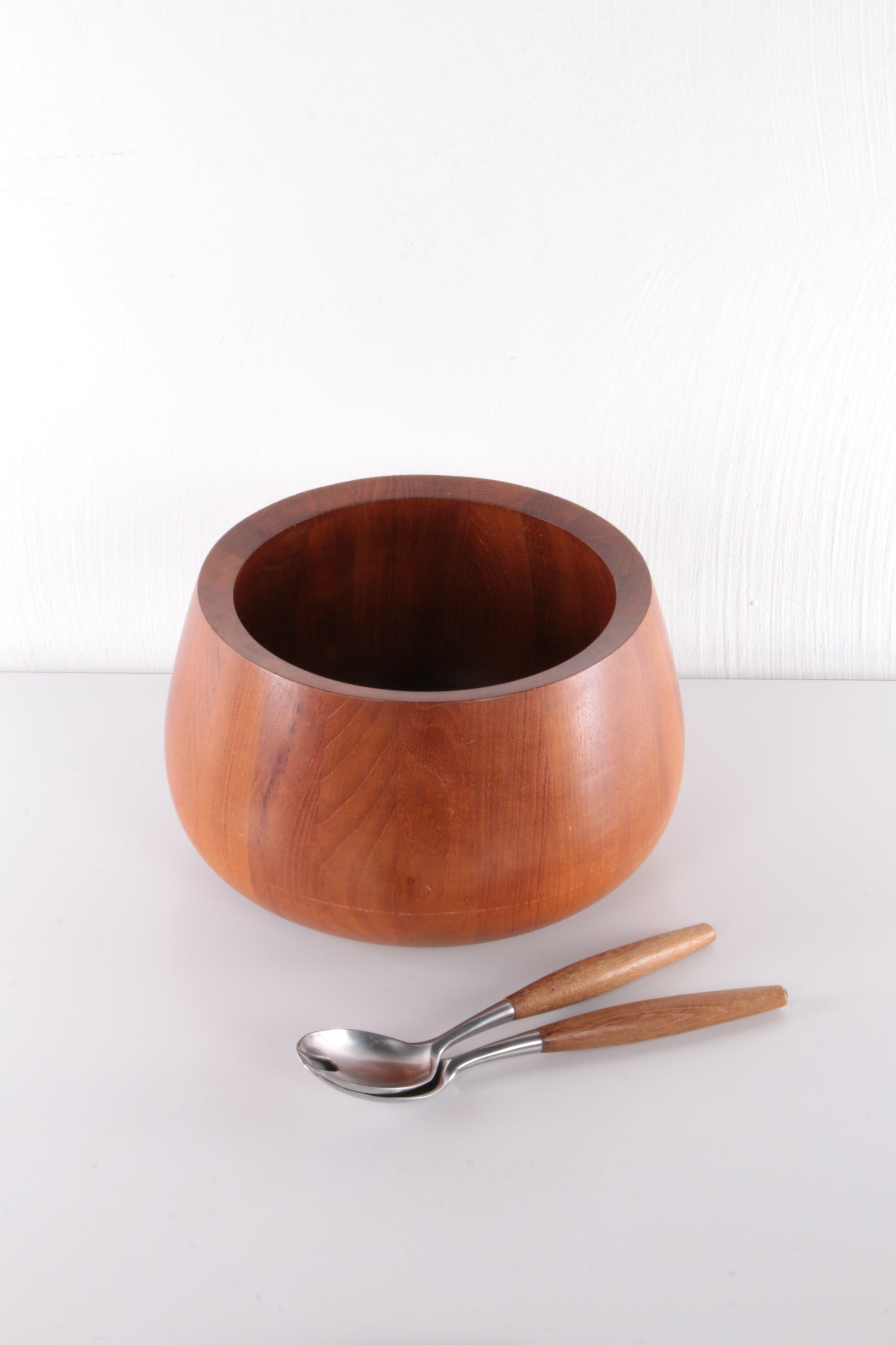 Jens Quistgaard Teak houten Bowl met sla couvert gemaakt door Dansk Design.