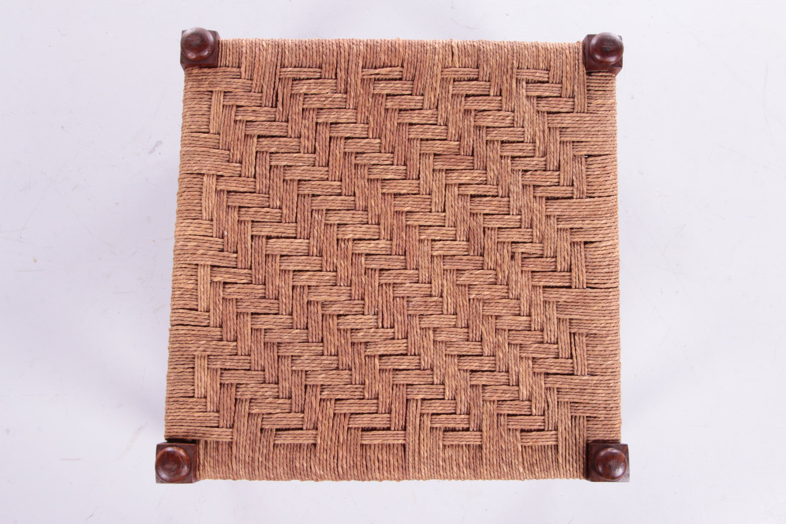 Vintage Brutalistisch krukje of voetenbankje van jute touw, jaren 60