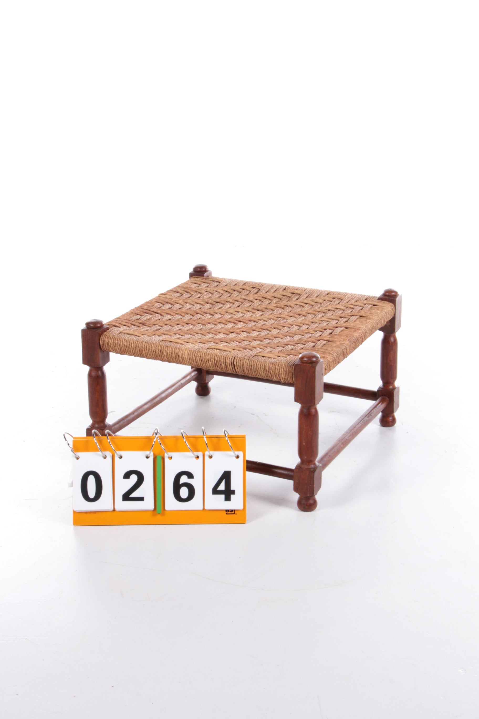 Vintage Brutalistisch krukje of voetenbankje van jute touw, jaren 60