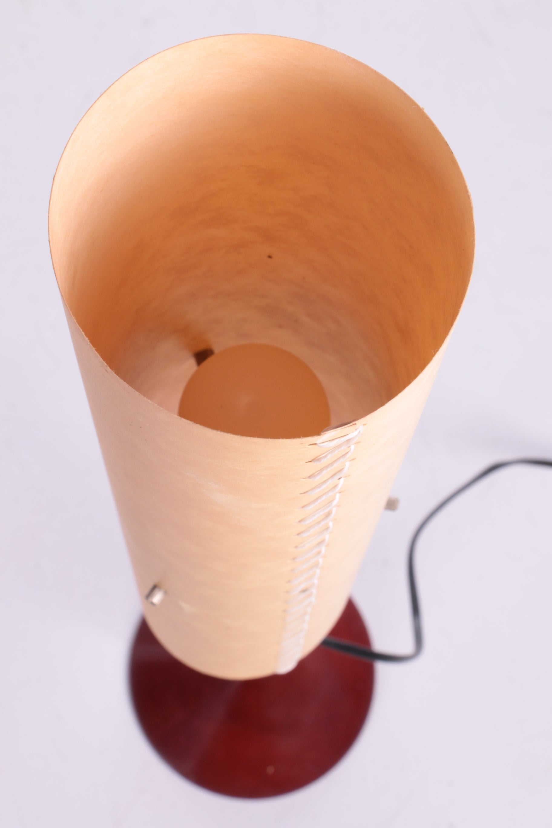 Frans Vintage Koker tafellampje met metalen voetje,1960s