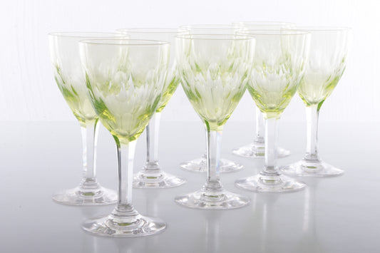 Vintage Set of 8 wine glasses Uranium Anna green 1960s