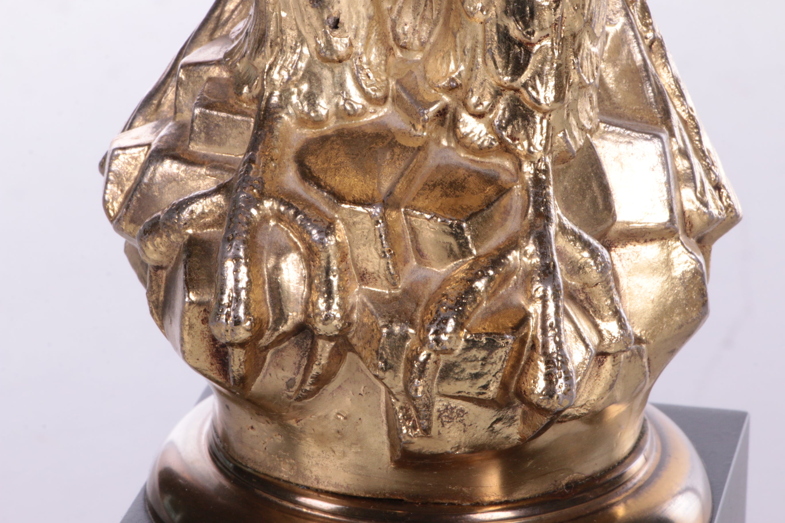 Jacques Charles voor Maison Charles - Eagle Guilded Table Lamp by Maison Charles