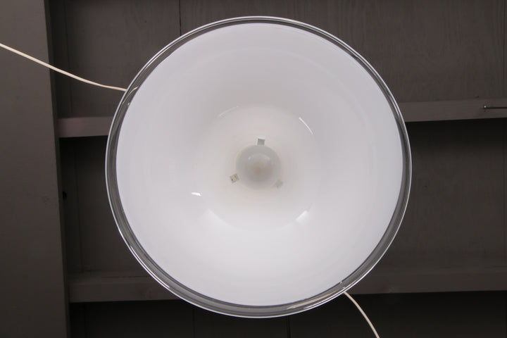 Witte mondgeblazen opaline glazen hanger van Michael Bang voor Holmegaard, Denemarken, jaren 80