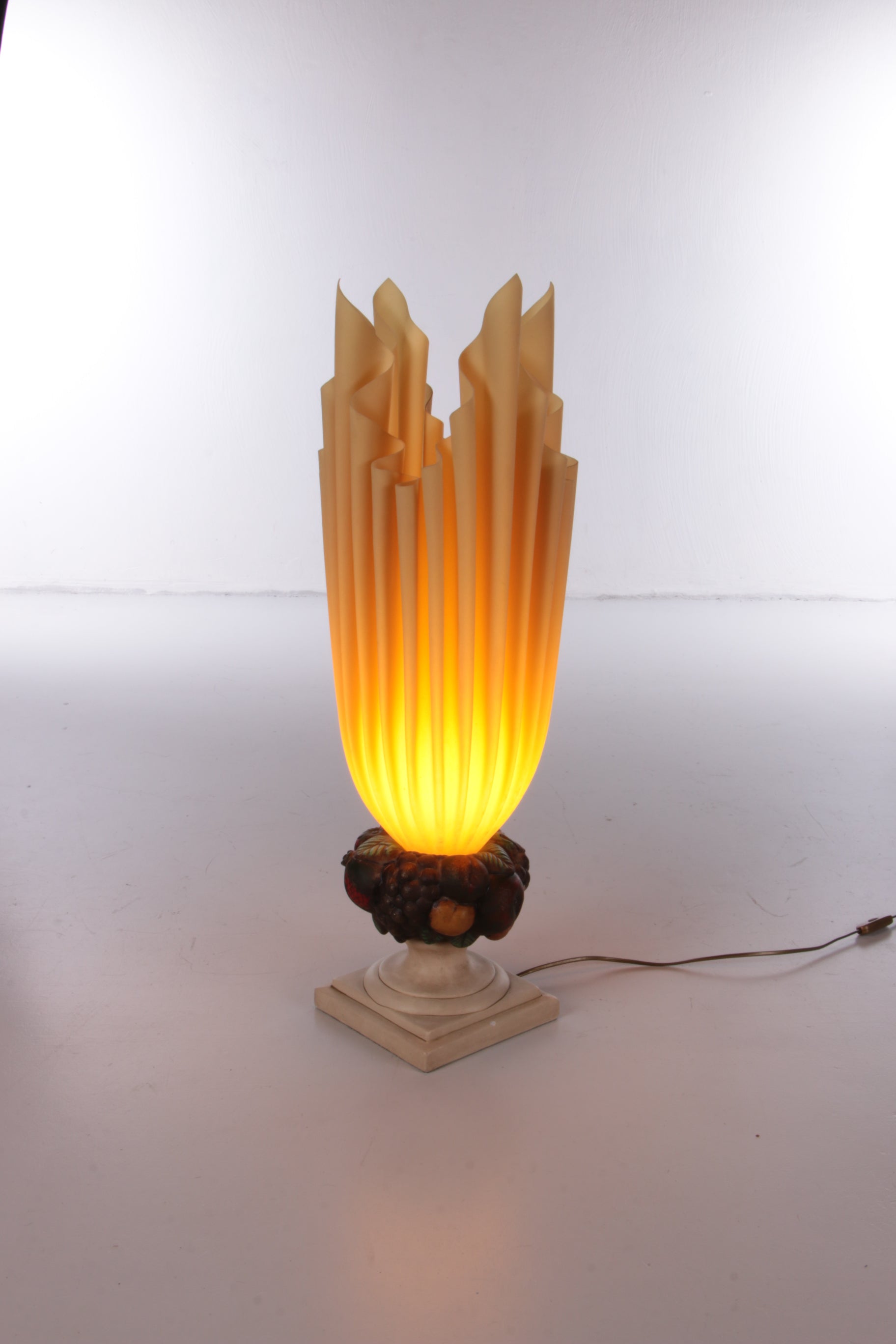 Georgia Jacob Zeldzame 'Fruit D'ange' Lamp, jaren 70