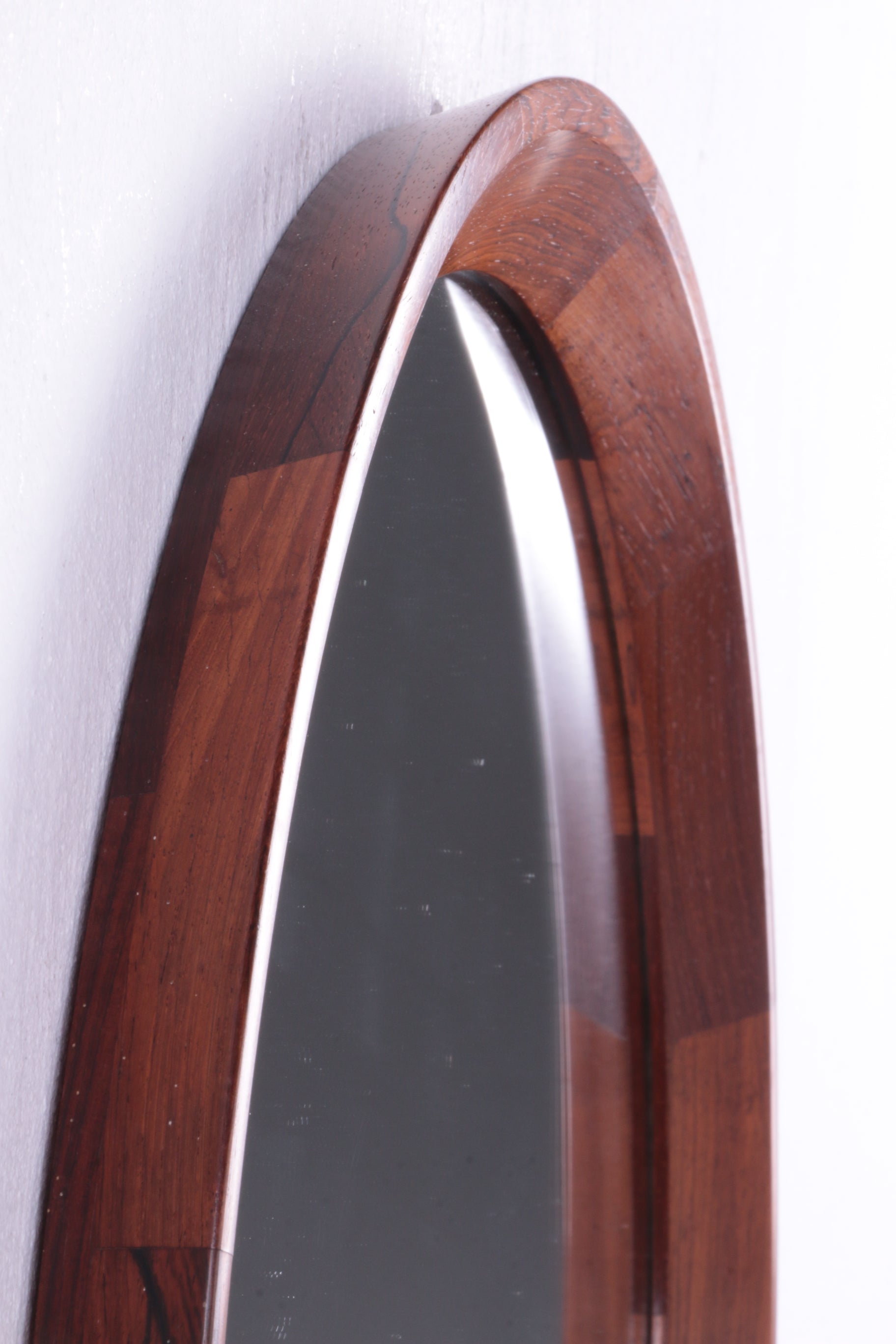 Deense Ronde spiegel gemaakt van teak hout jaren60 Denemarken.