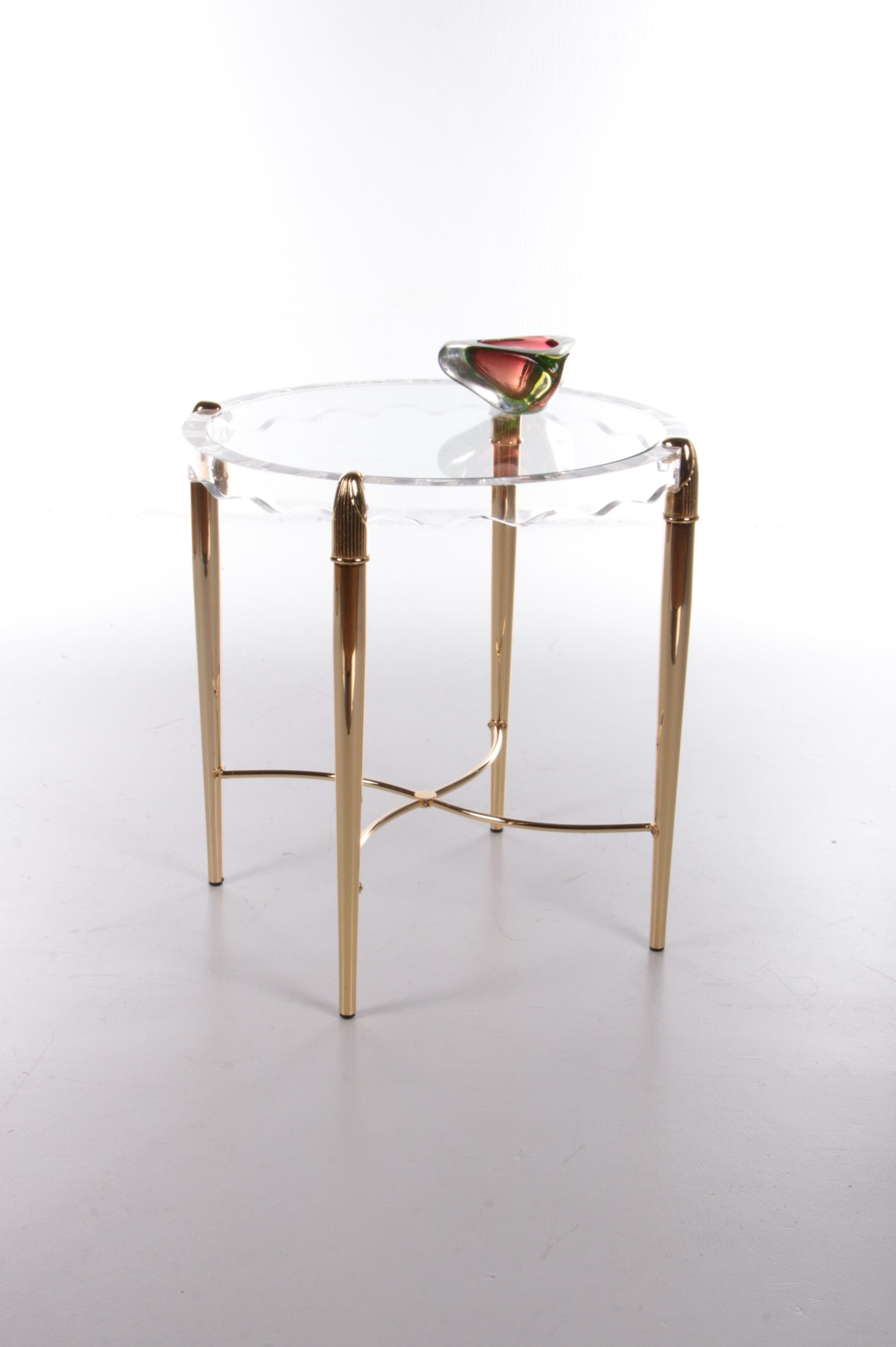 Prachtige ronde sidetafel Modern Design Italie,1970
